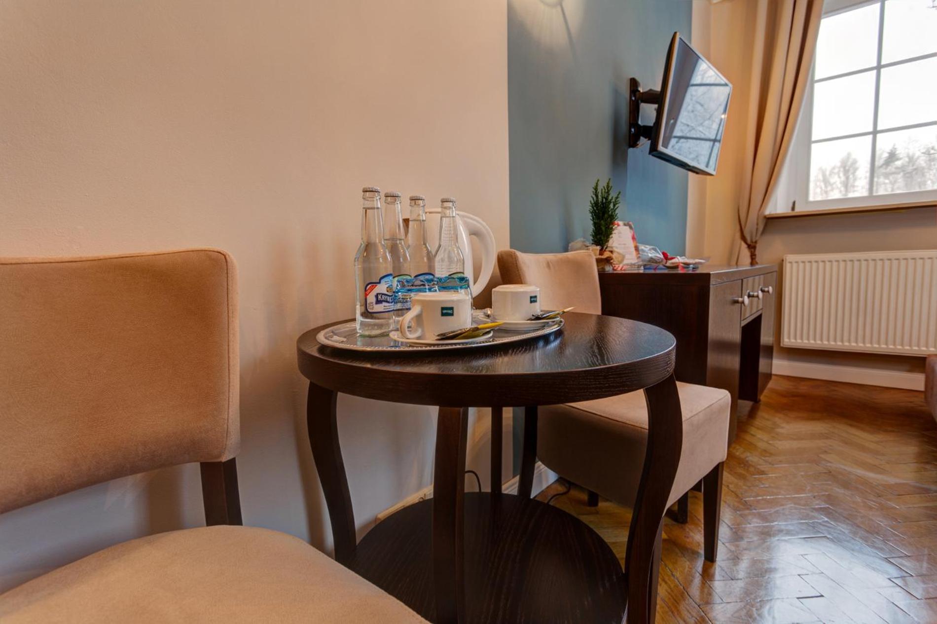 Premium Double Room with Shower photo 3