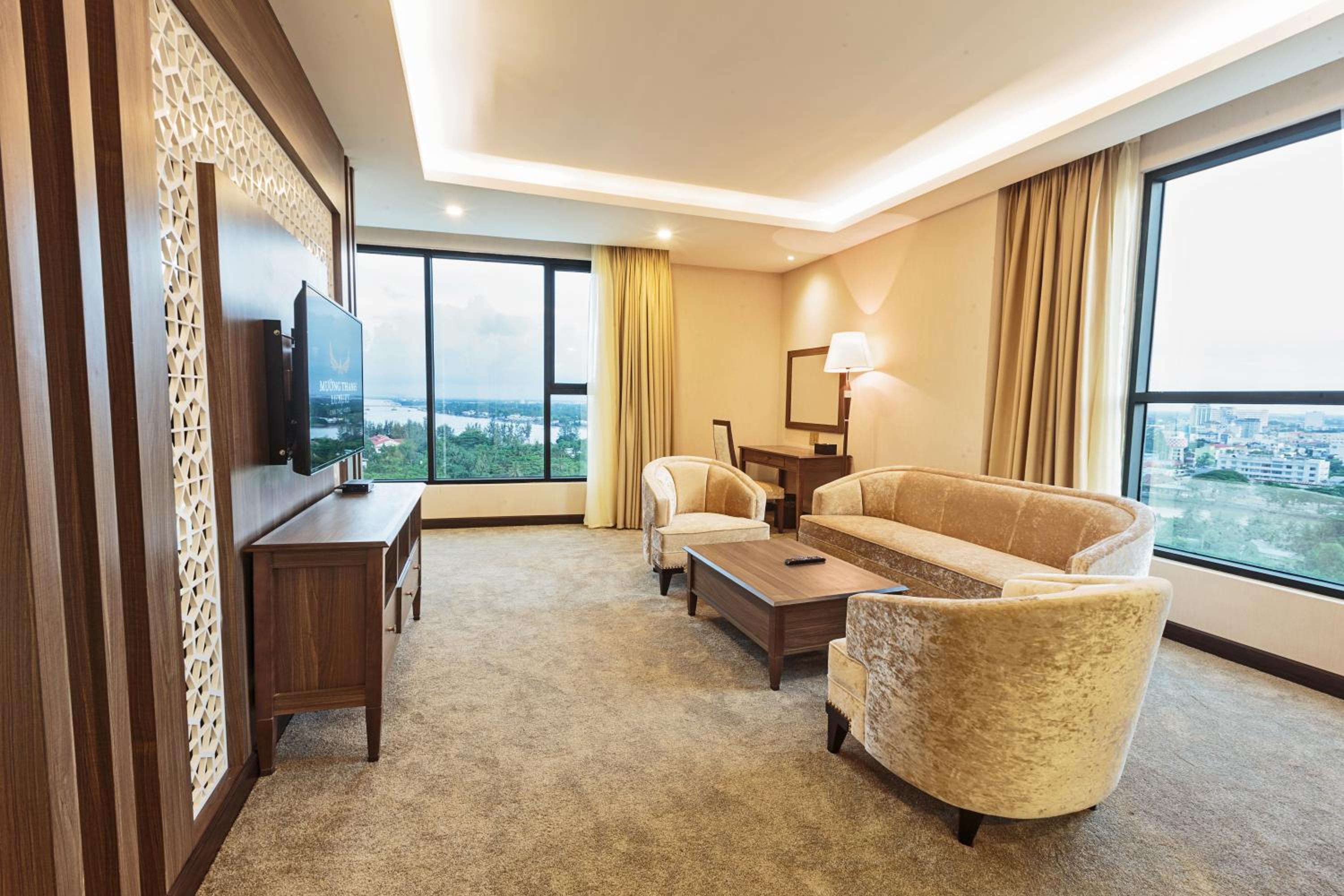 Executive Suite