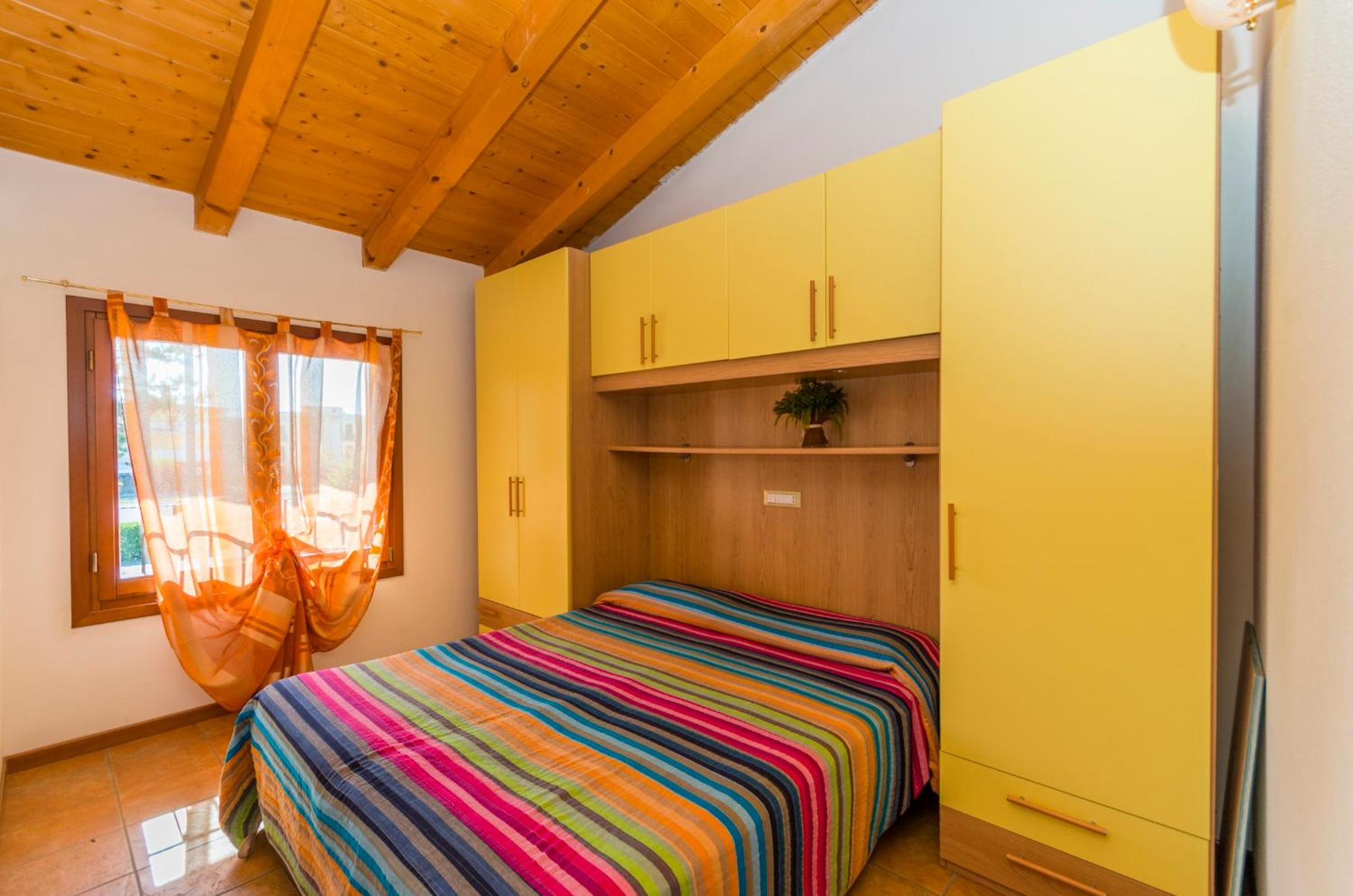 Two-Bedroom Apartment - Split Level - Photo 18