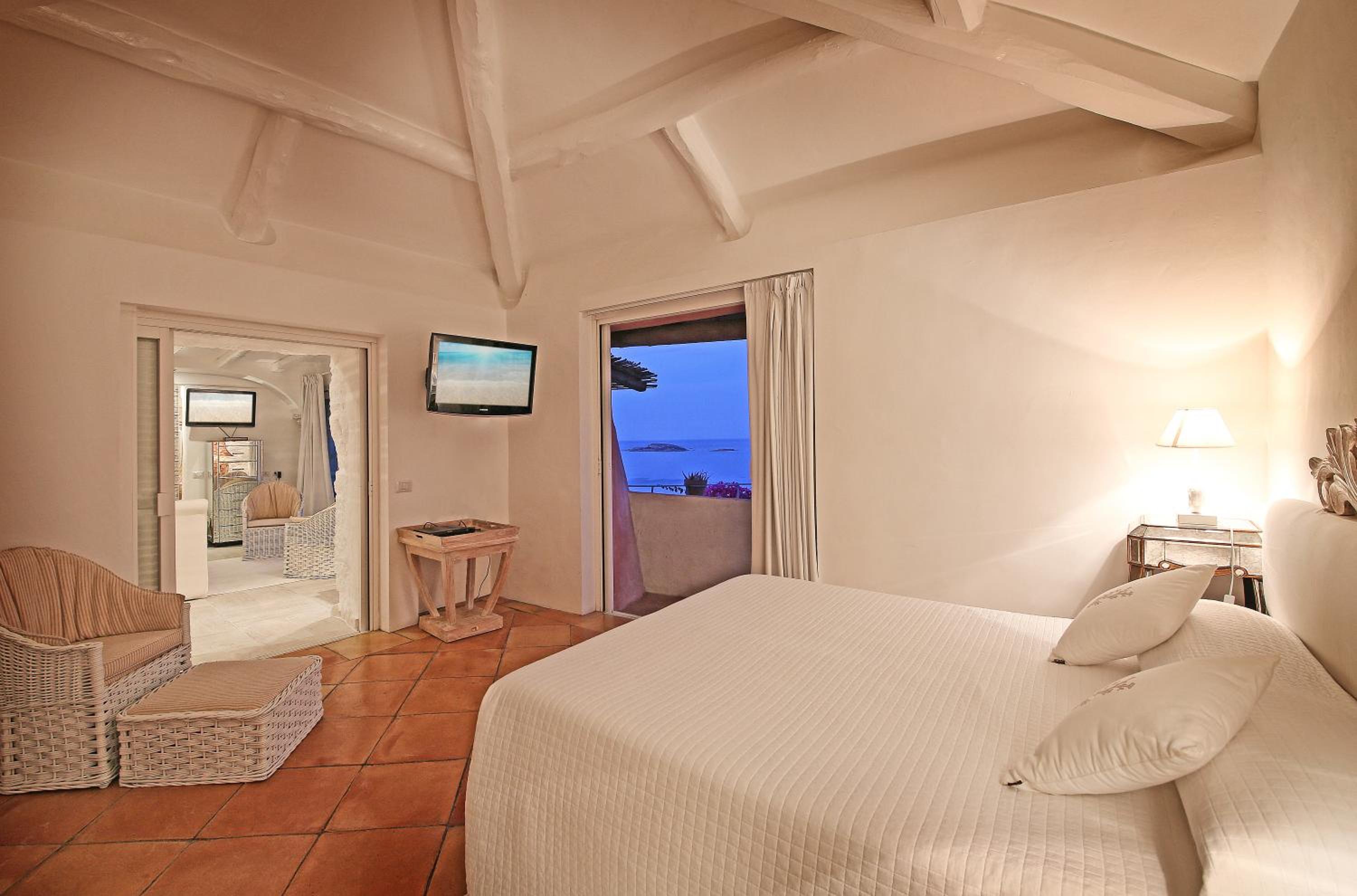 Standard Double Suite