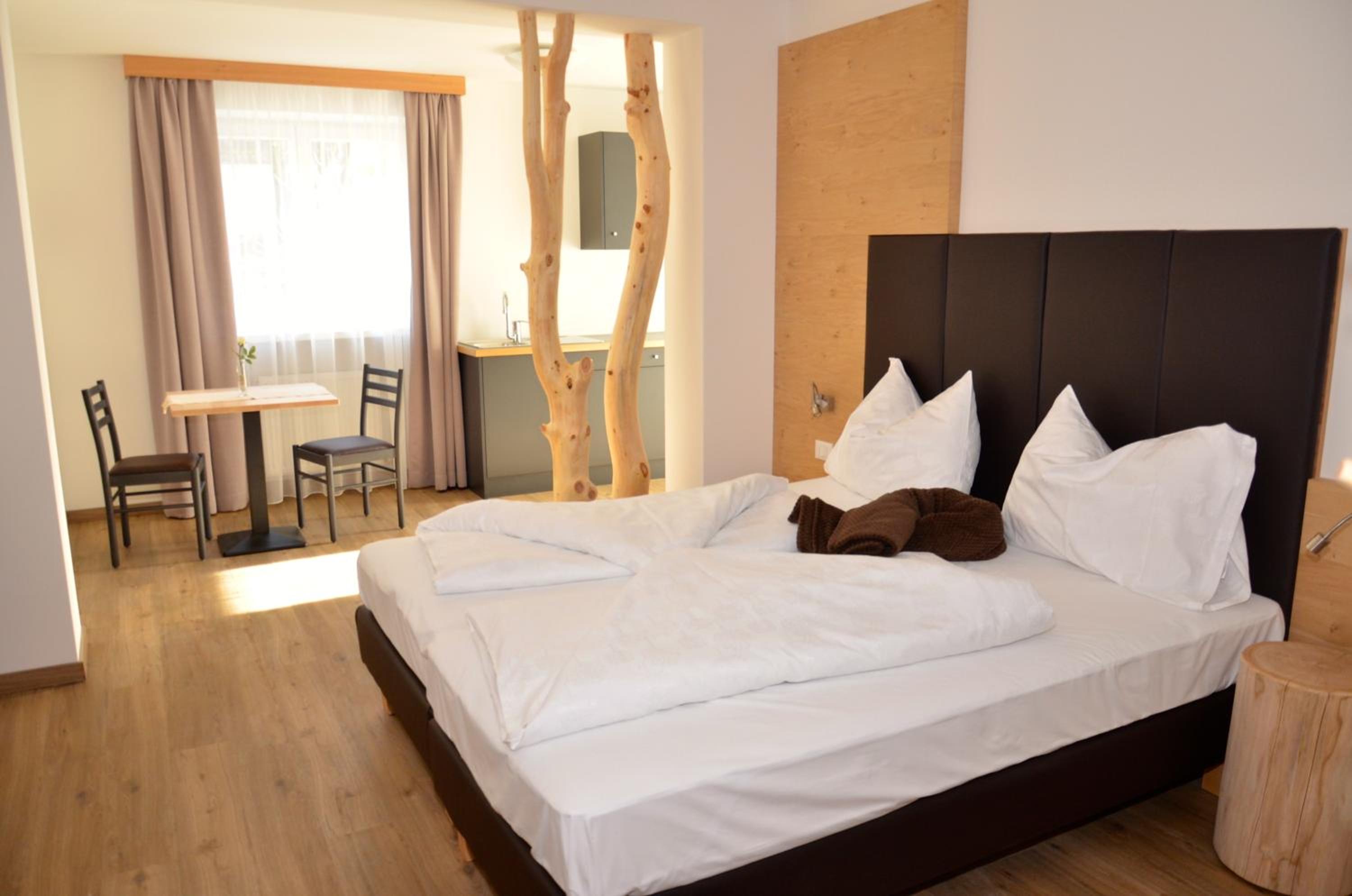 Superior Double Room - Photo 1