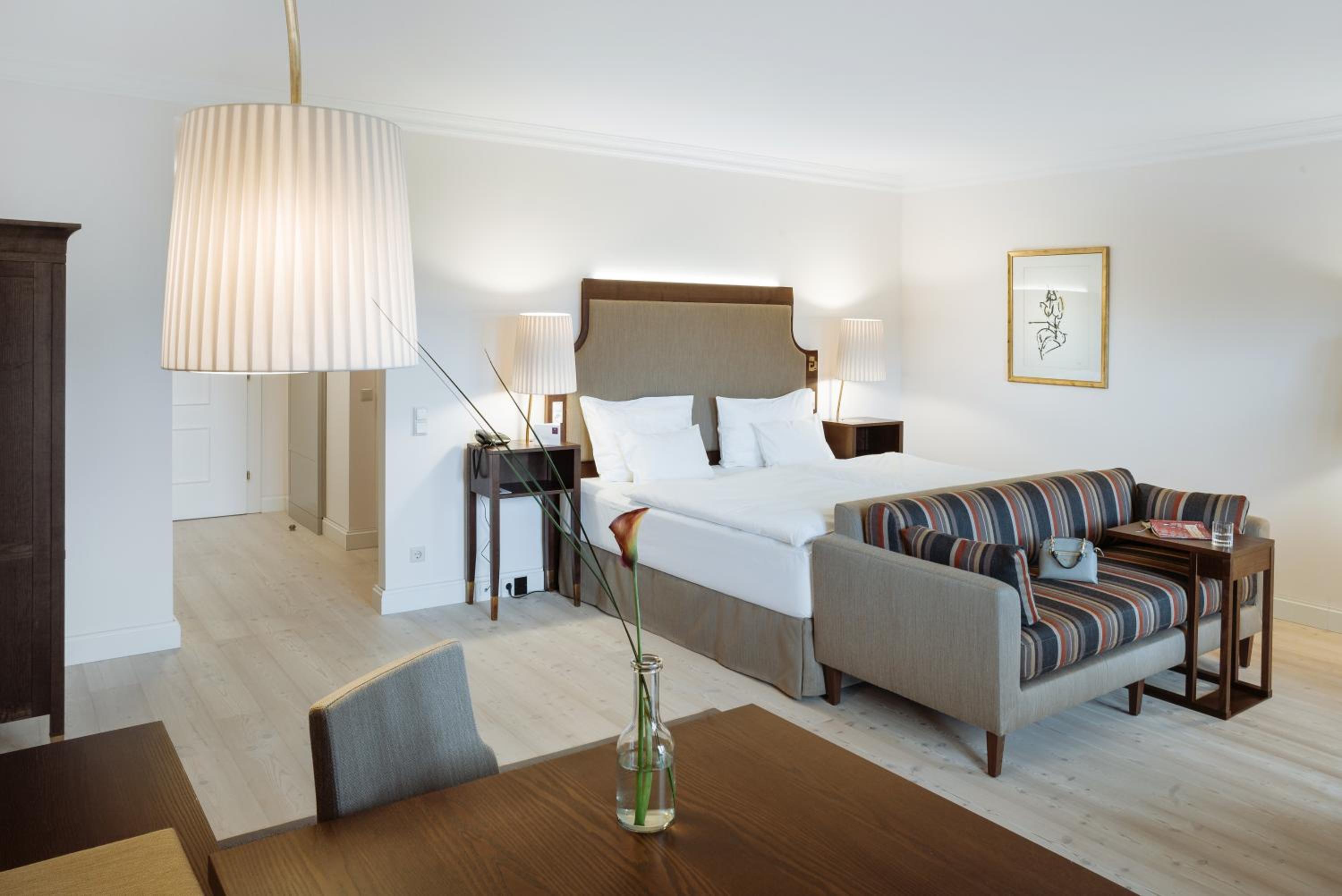 Junior Suite with Balcony