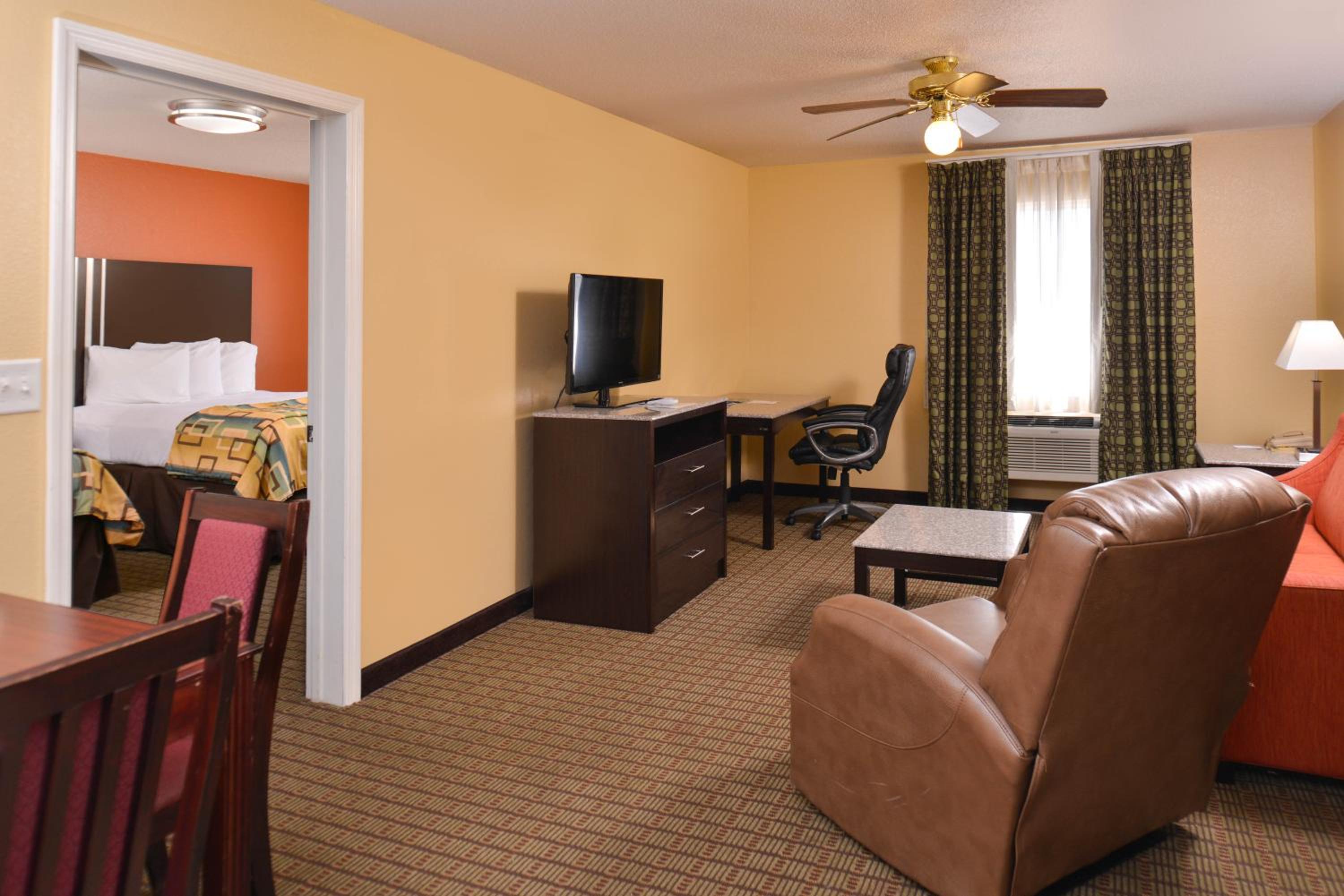 Family Suite photo 3