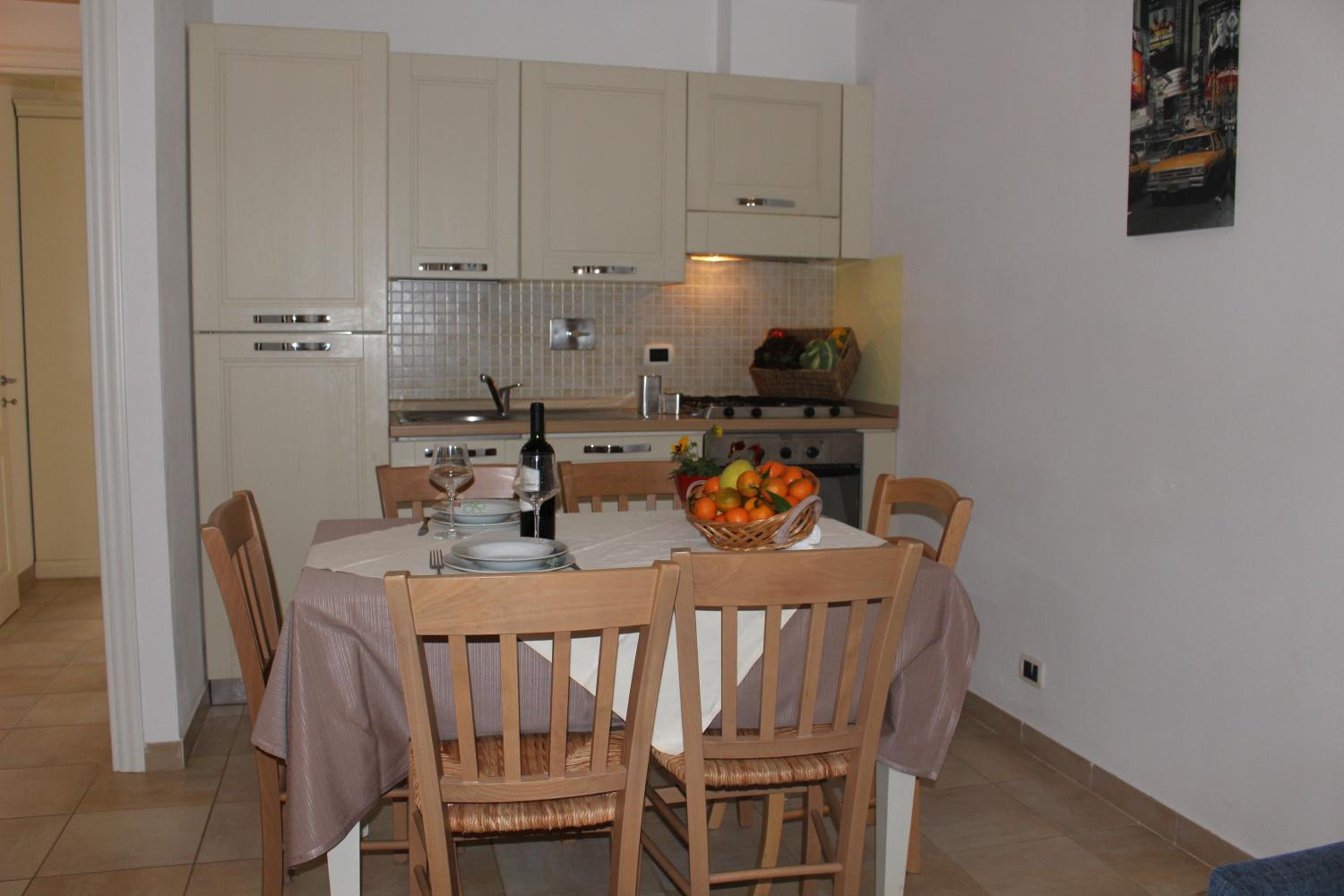 Two-Bedroom Apartment - Photo 16