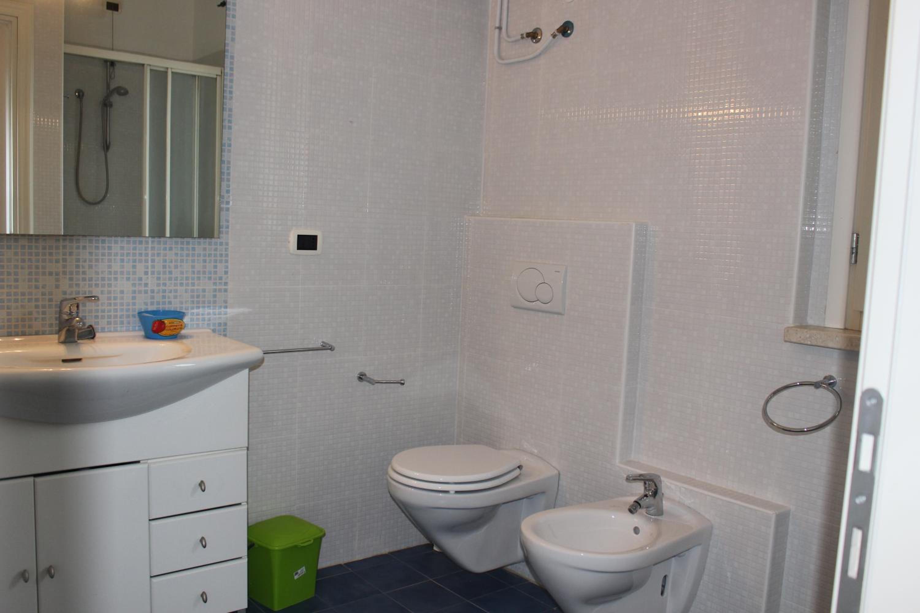 Two-Bedroom Apartment - Photo 14