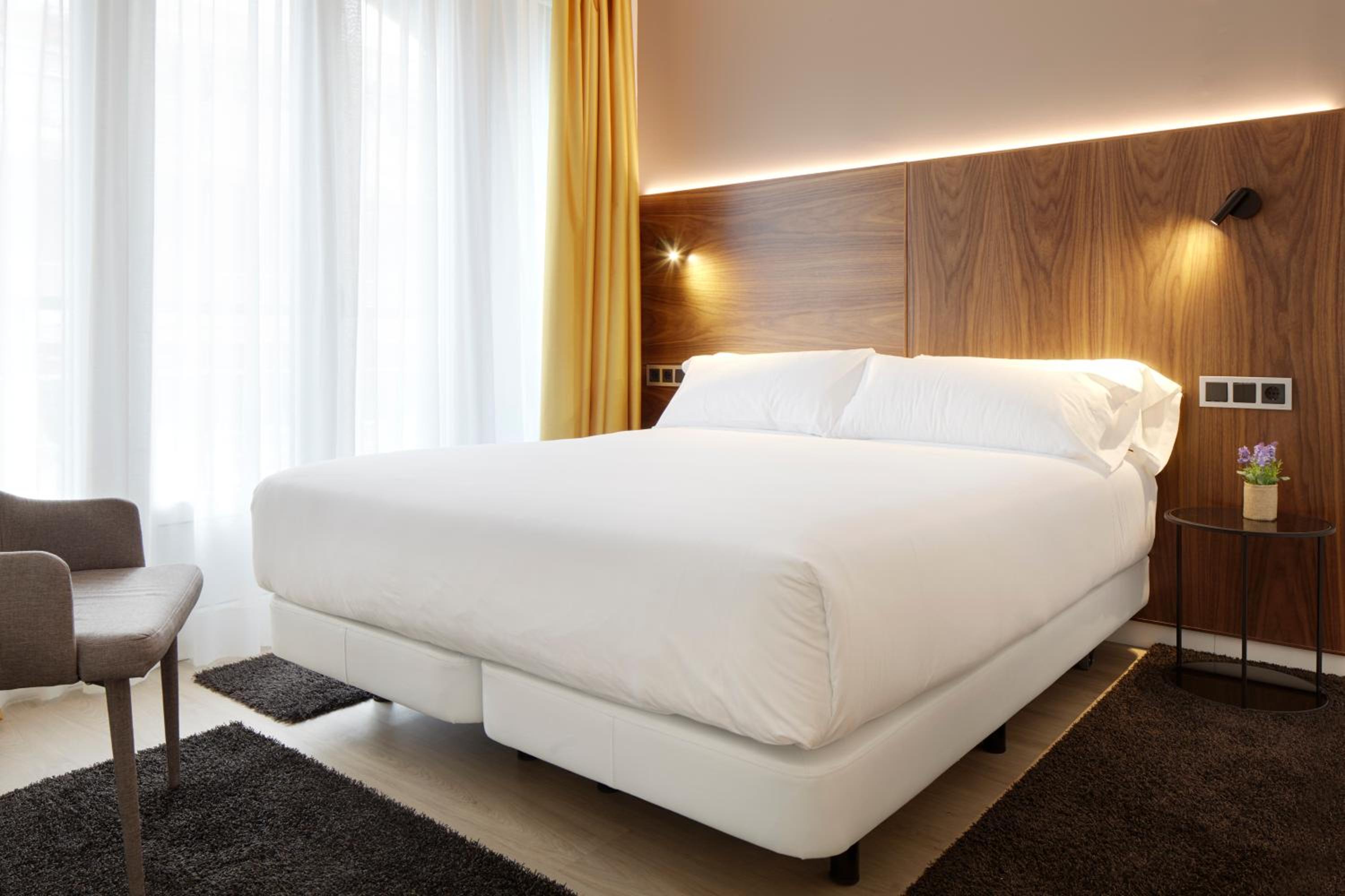 Habitación Doble o Twin Deluxe con Estacionamiento Gratuito