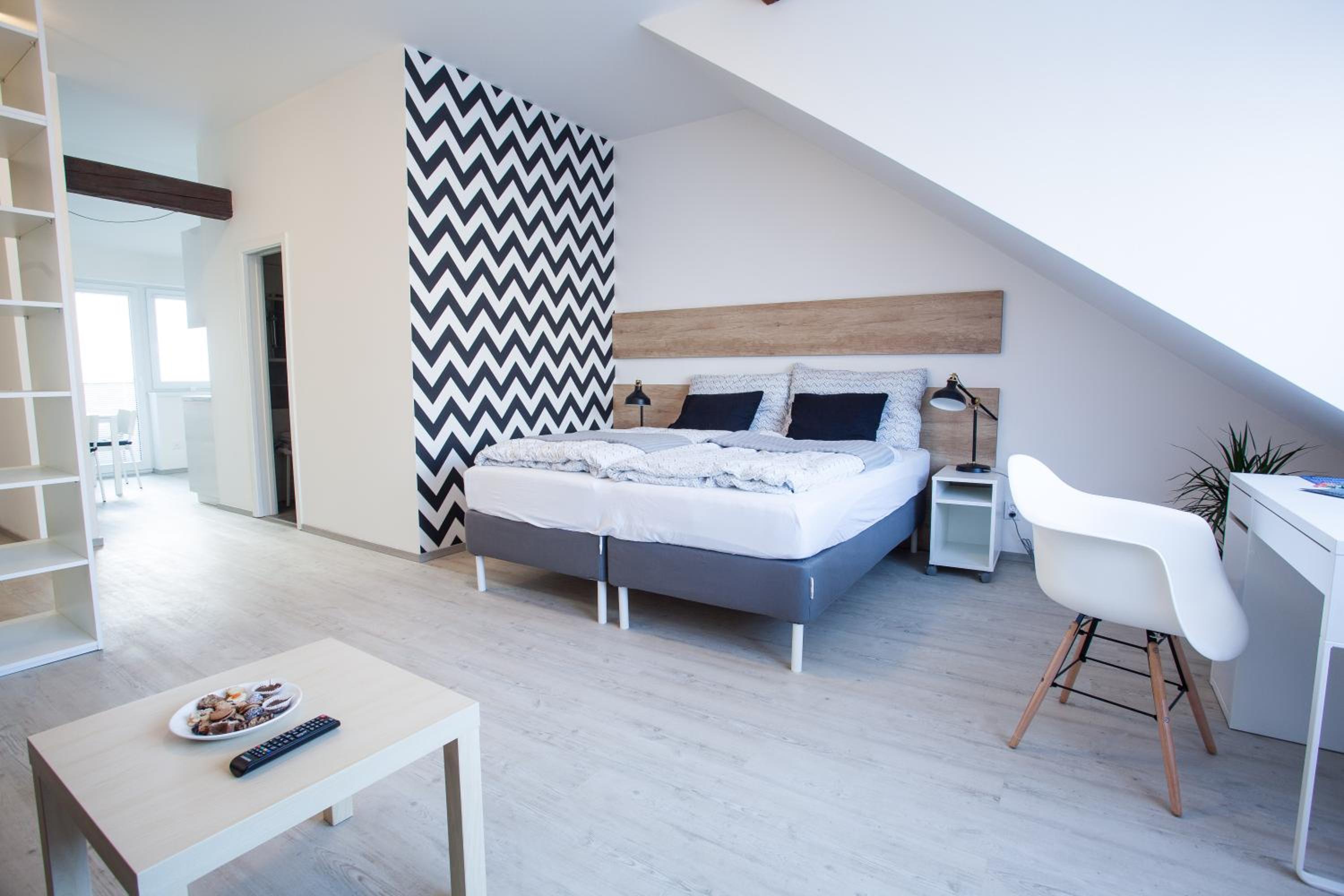 Deluxe Penthouse Apartment - Photo 1