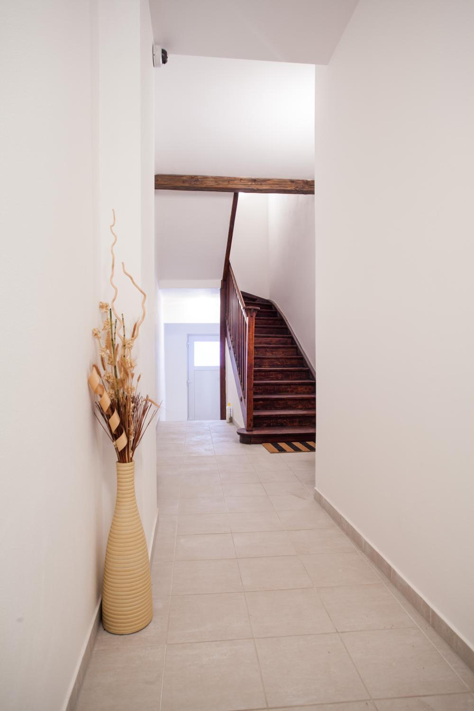Deluxe Penthouse Apartment - Photo 16