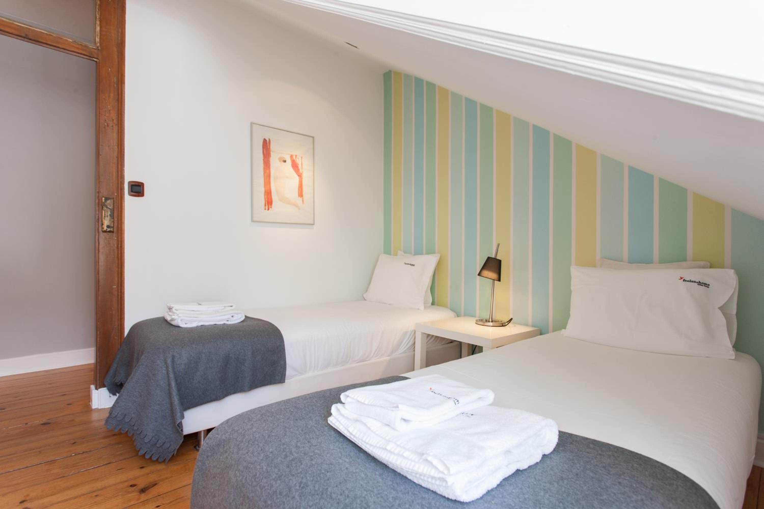 Two-Bedroom Apartment - Photo 8