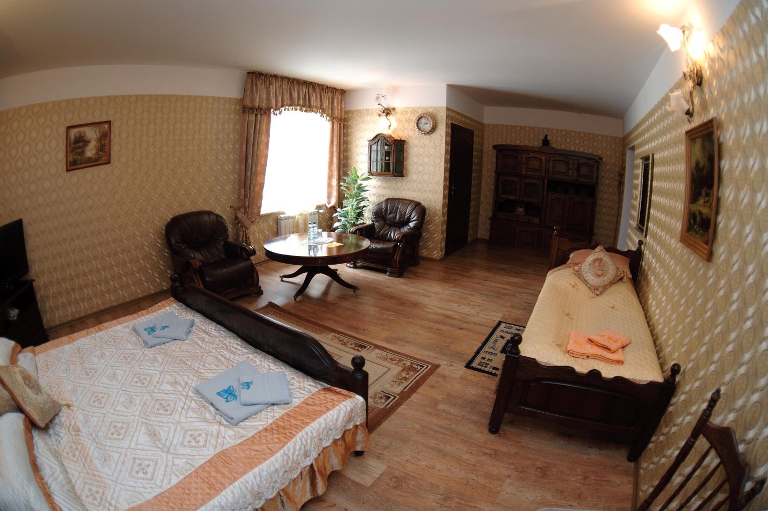 Classic Triple Room photo 3