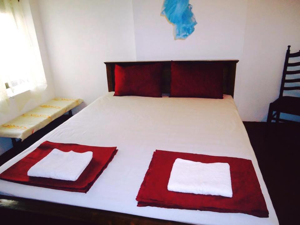 Double Room With Private Bathroom photo 1