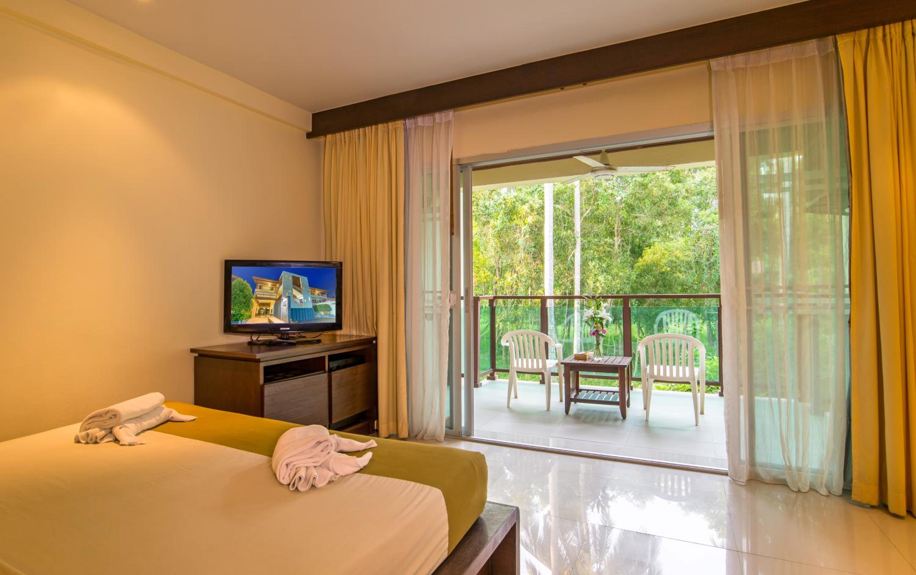 Superior Double or Twin Room photo 2