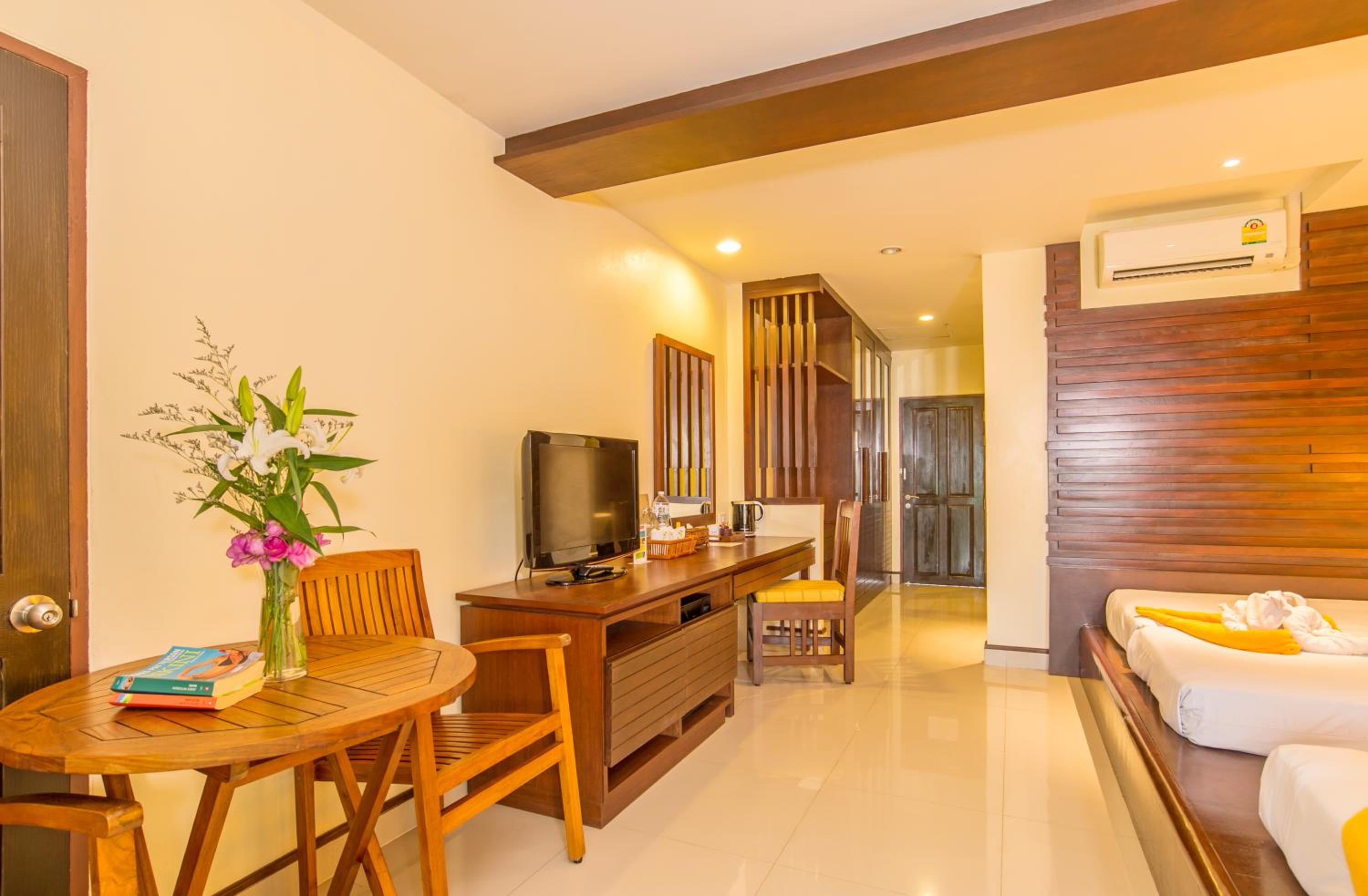 Triple Room photo 2