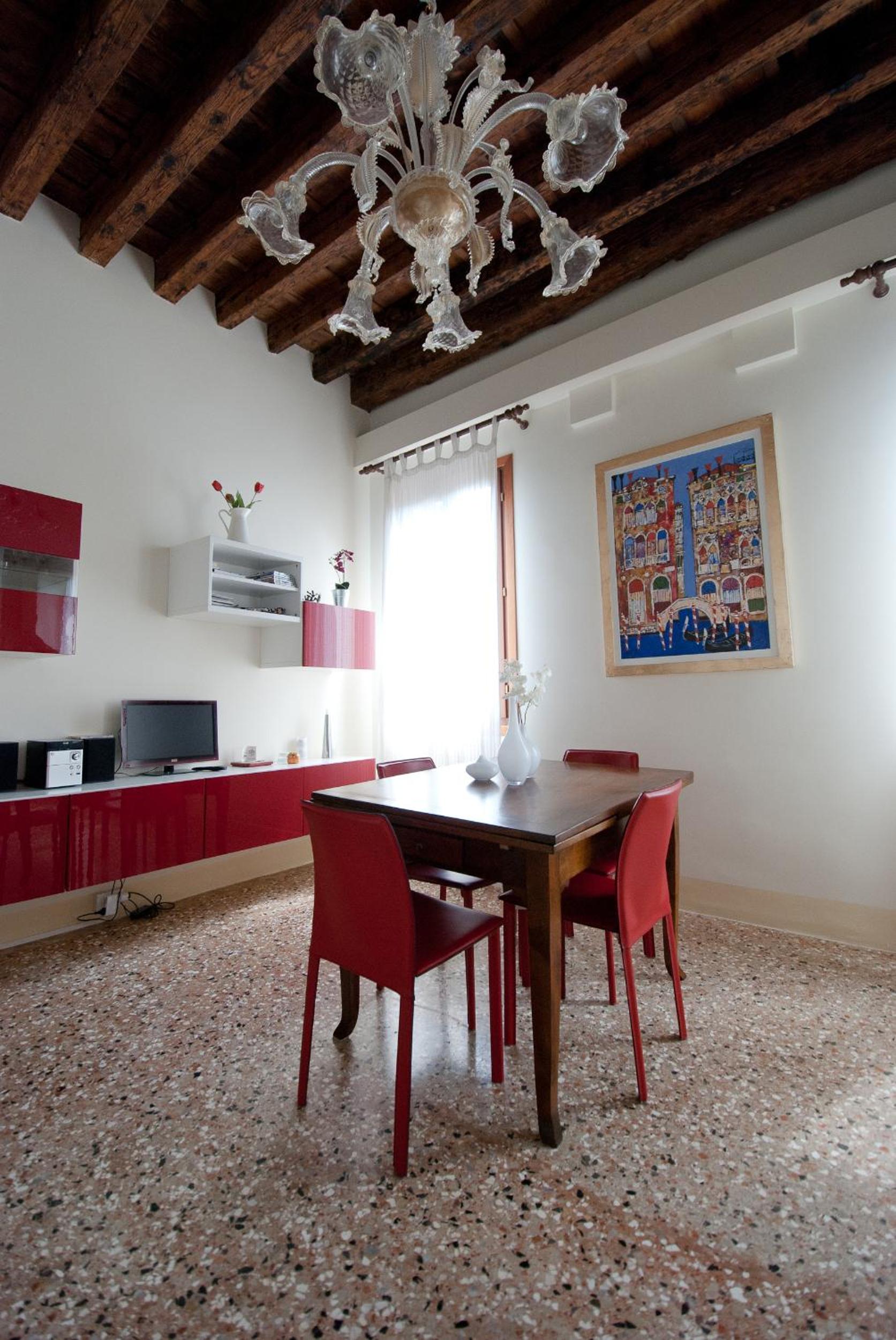 Apartment with Garden View photo 3