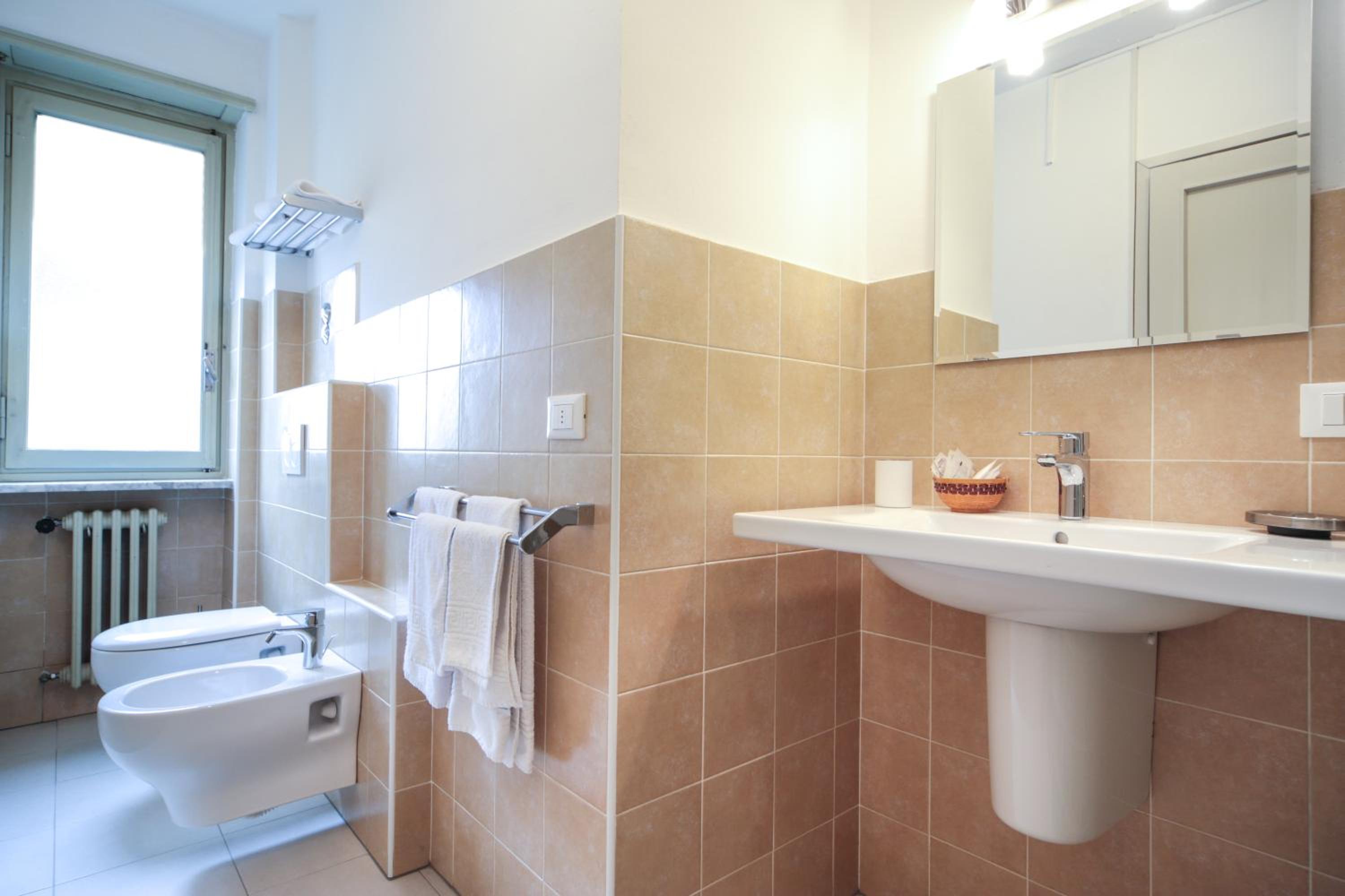 Double Room - Photo 4
