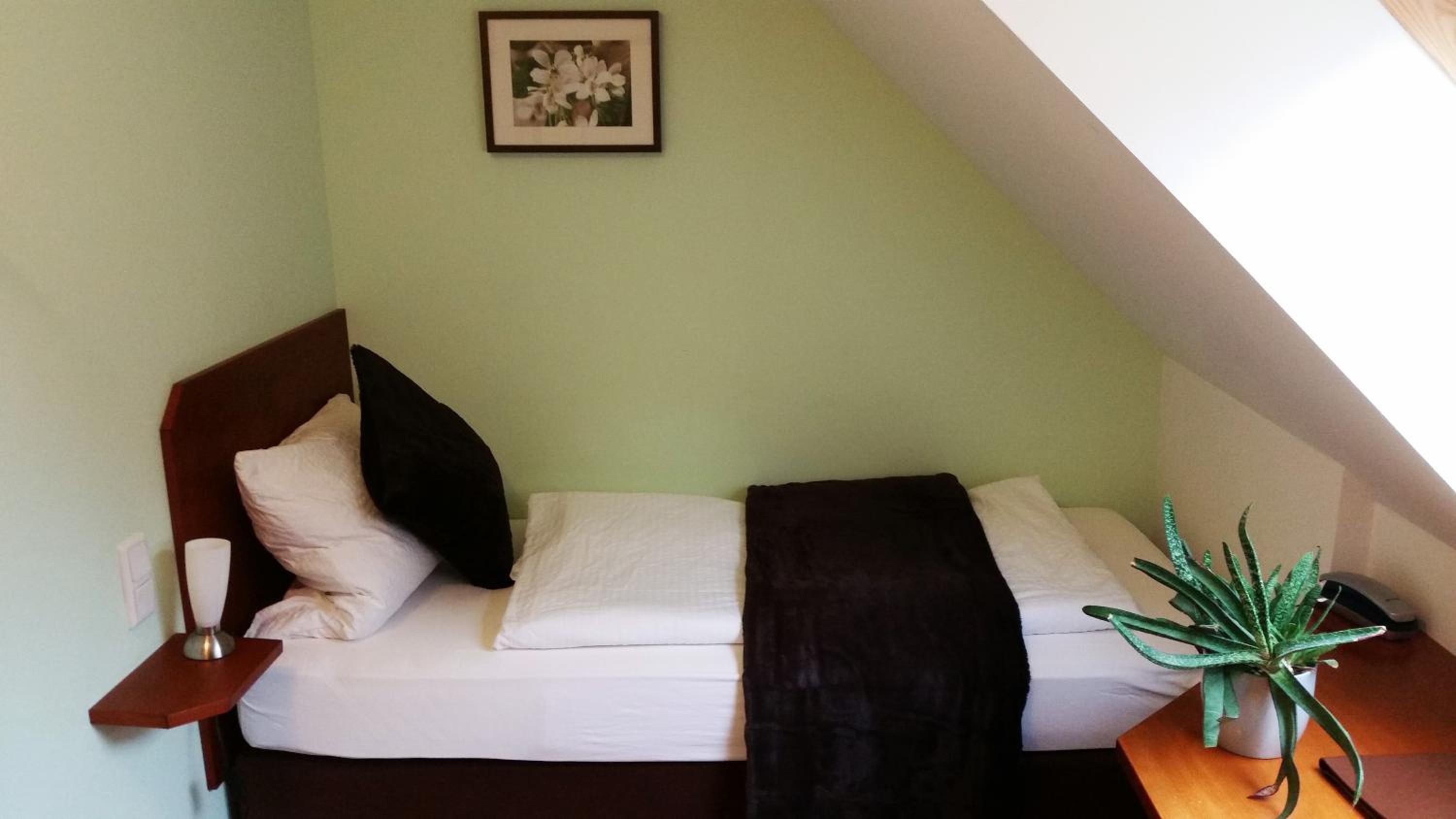 Single Room with Private Bathroom