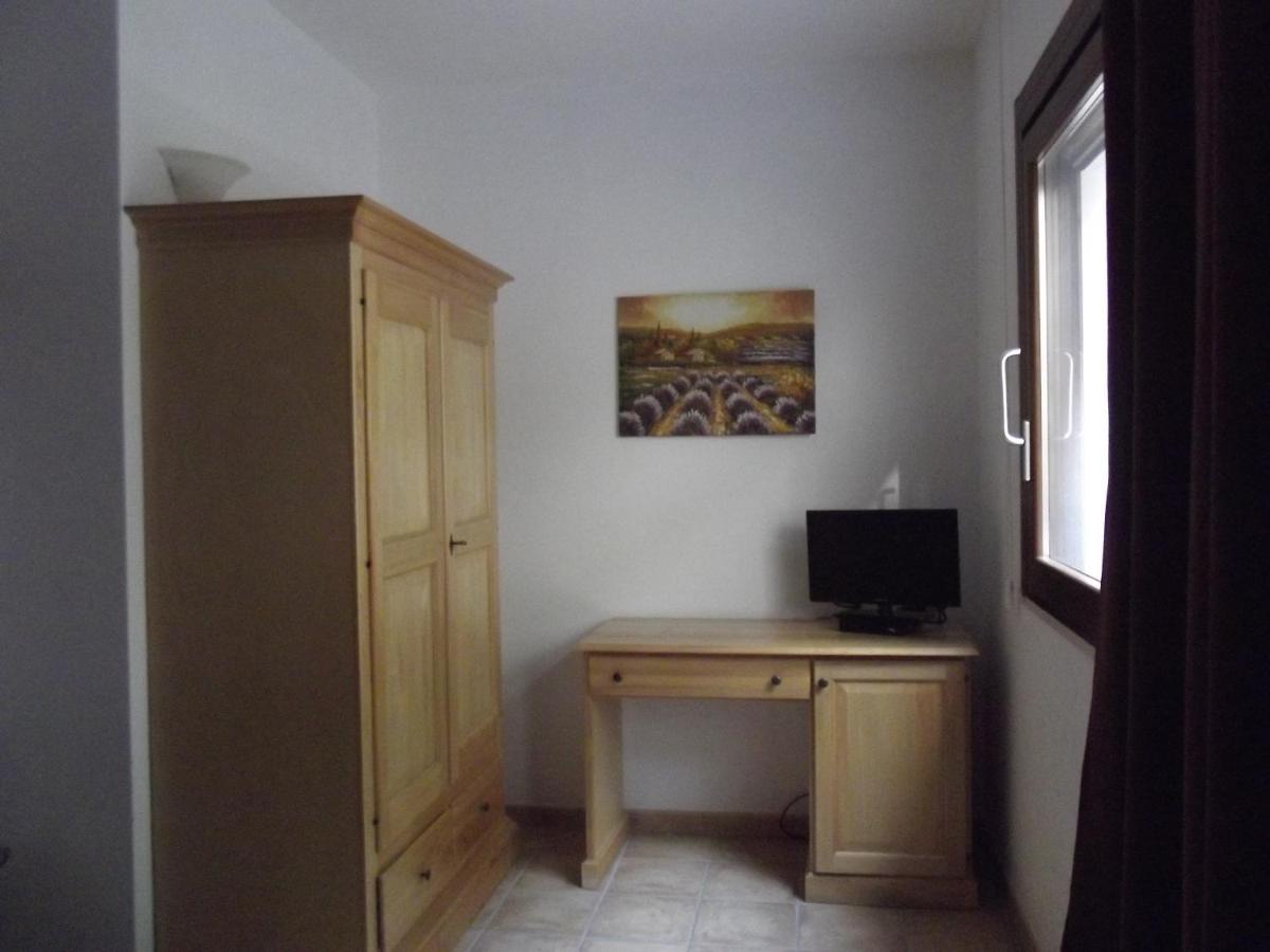 Double Room - Photo 6