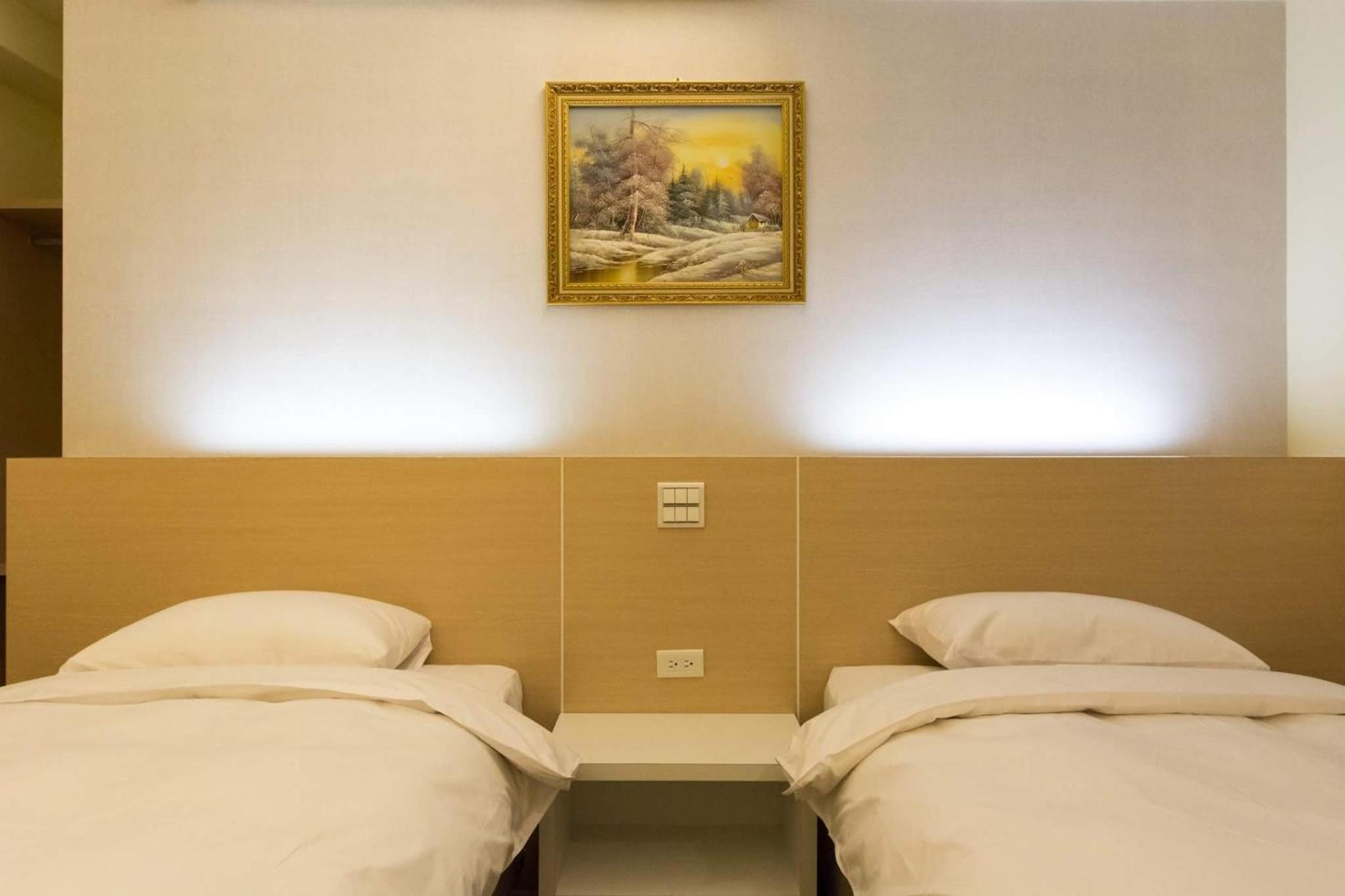 Double or Twin Room - Photo 10