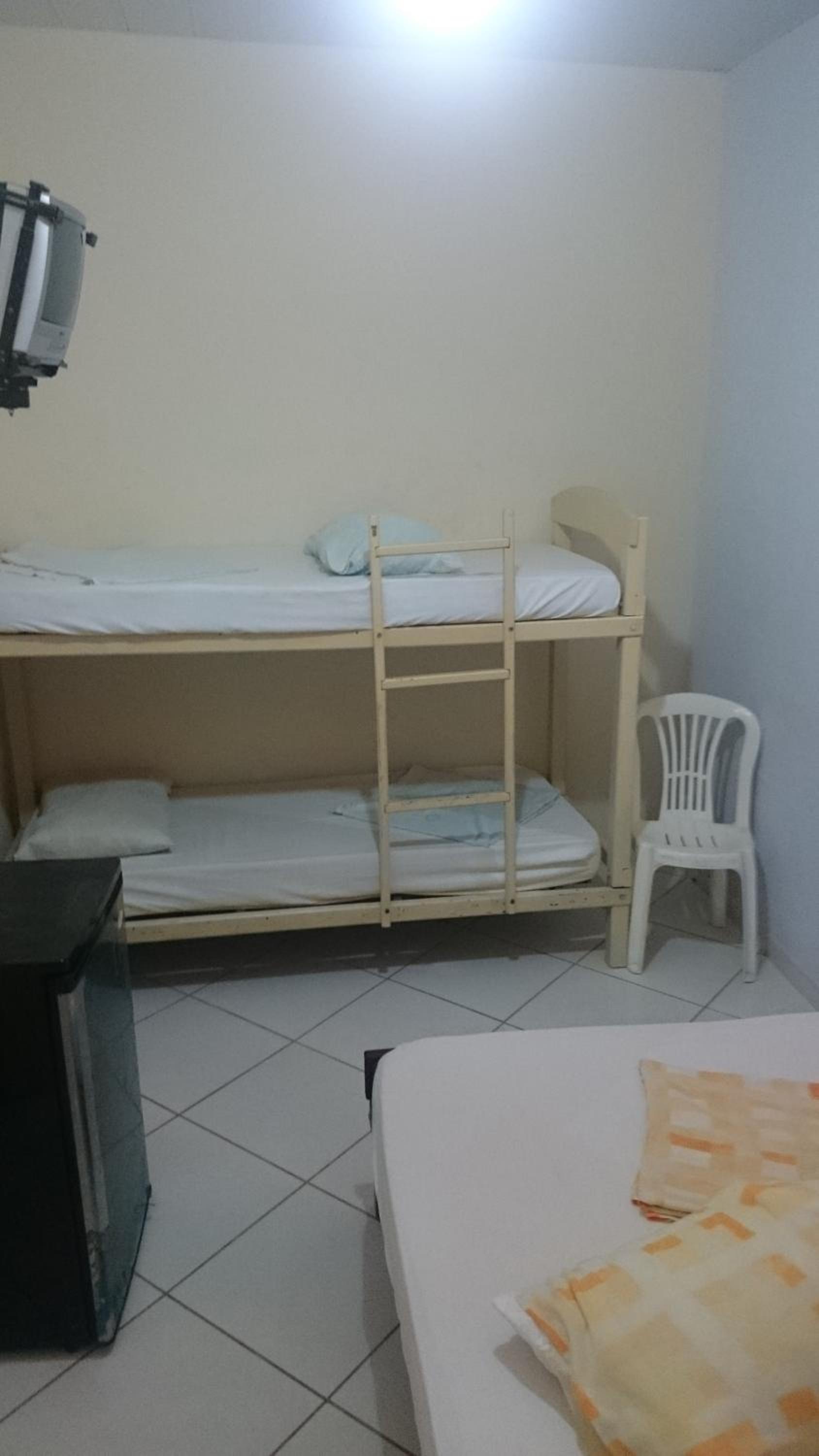 Quadruple Room - Disability Access photo 2