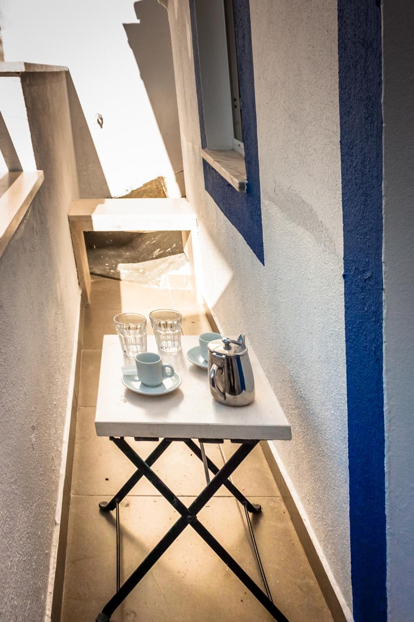 Double Room with Balcony - Photo 20