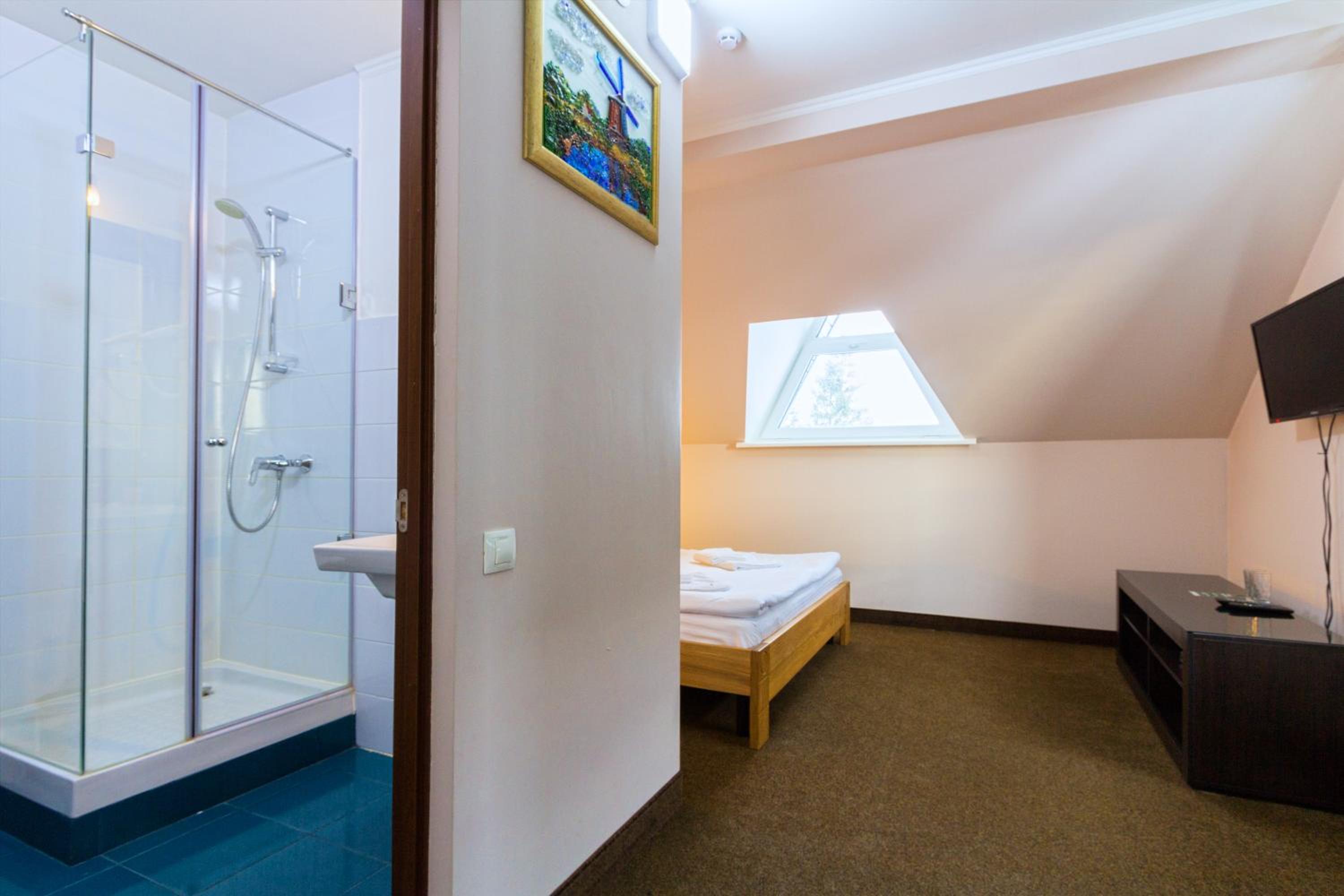 Standard Double Room photo 2