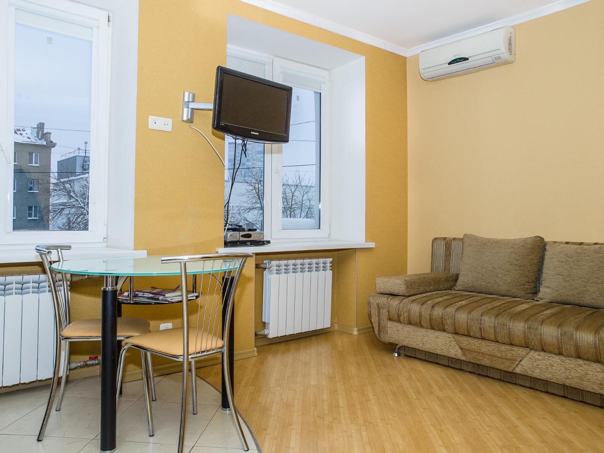 Studio Apartment photo 1