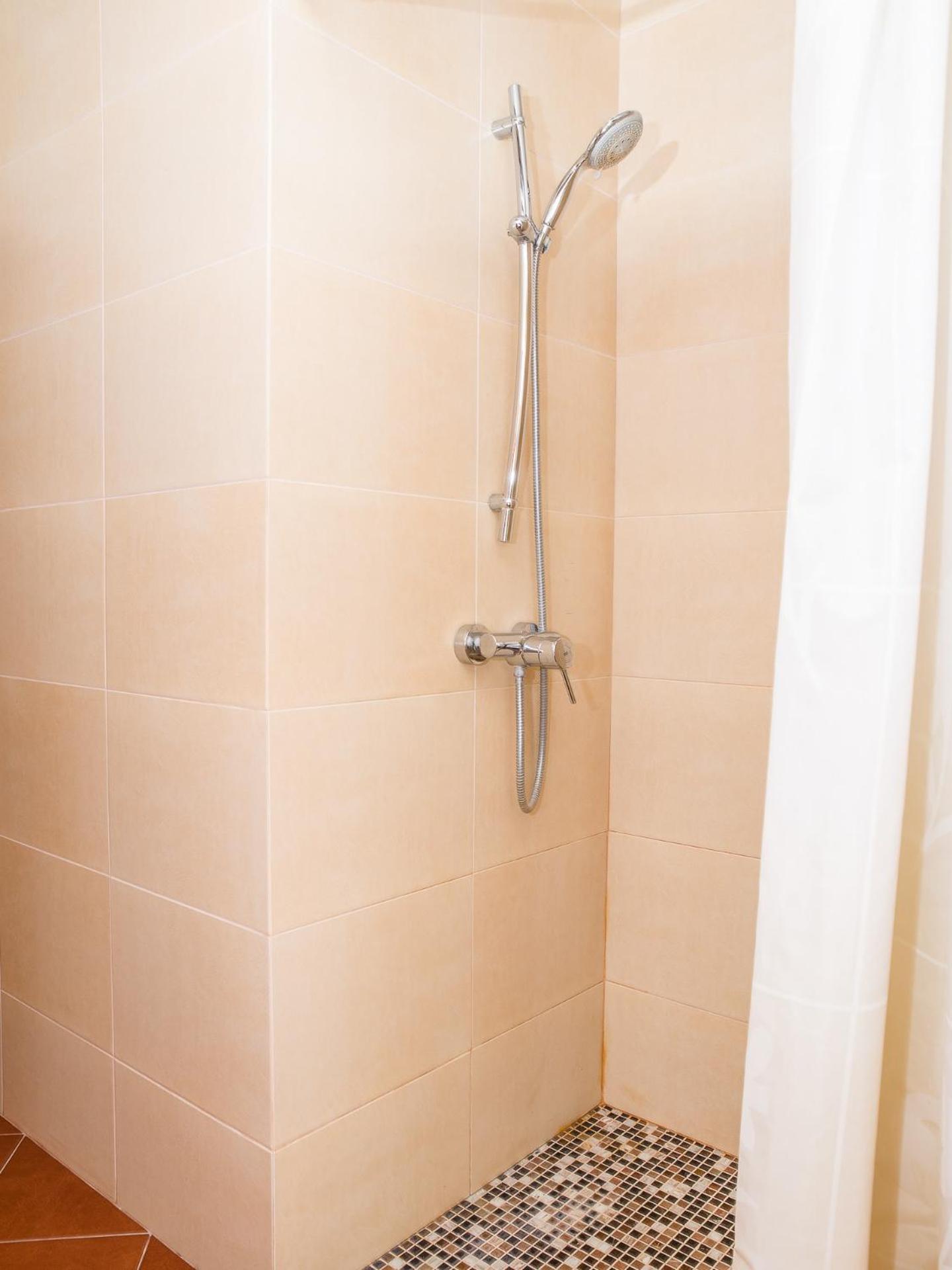 Studio Apartment photo 2