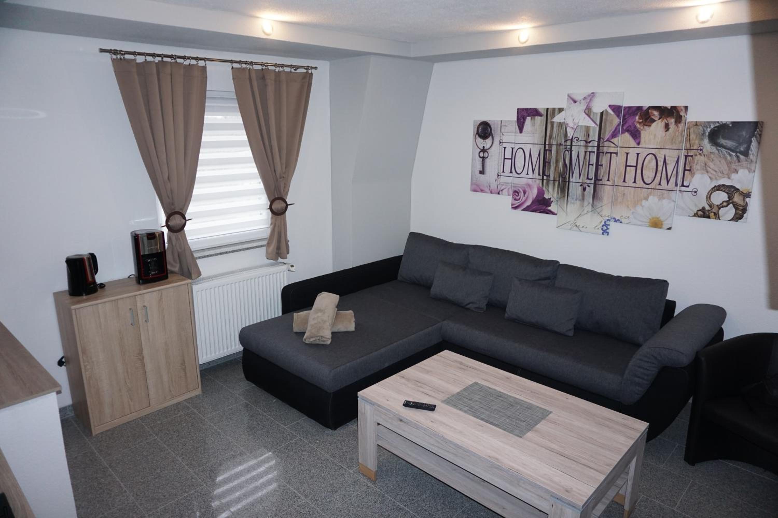 Apartment photo 1