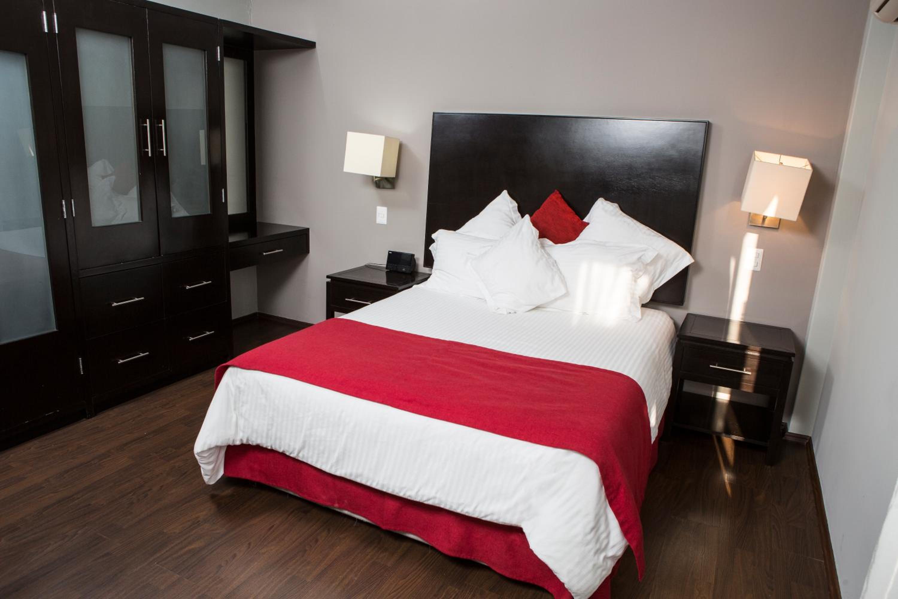 Standard Suite photo 2
