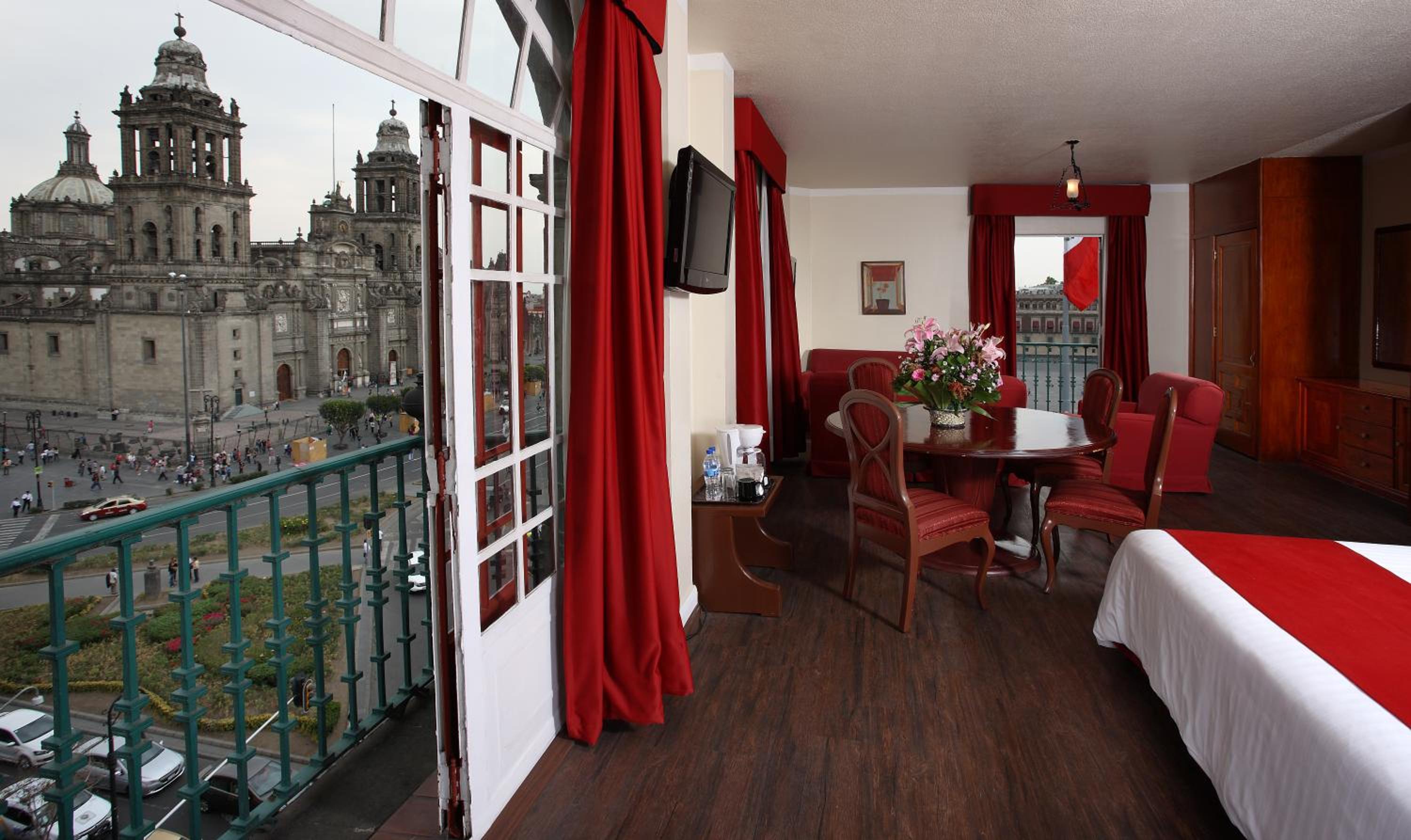 King Suite - Photo 9