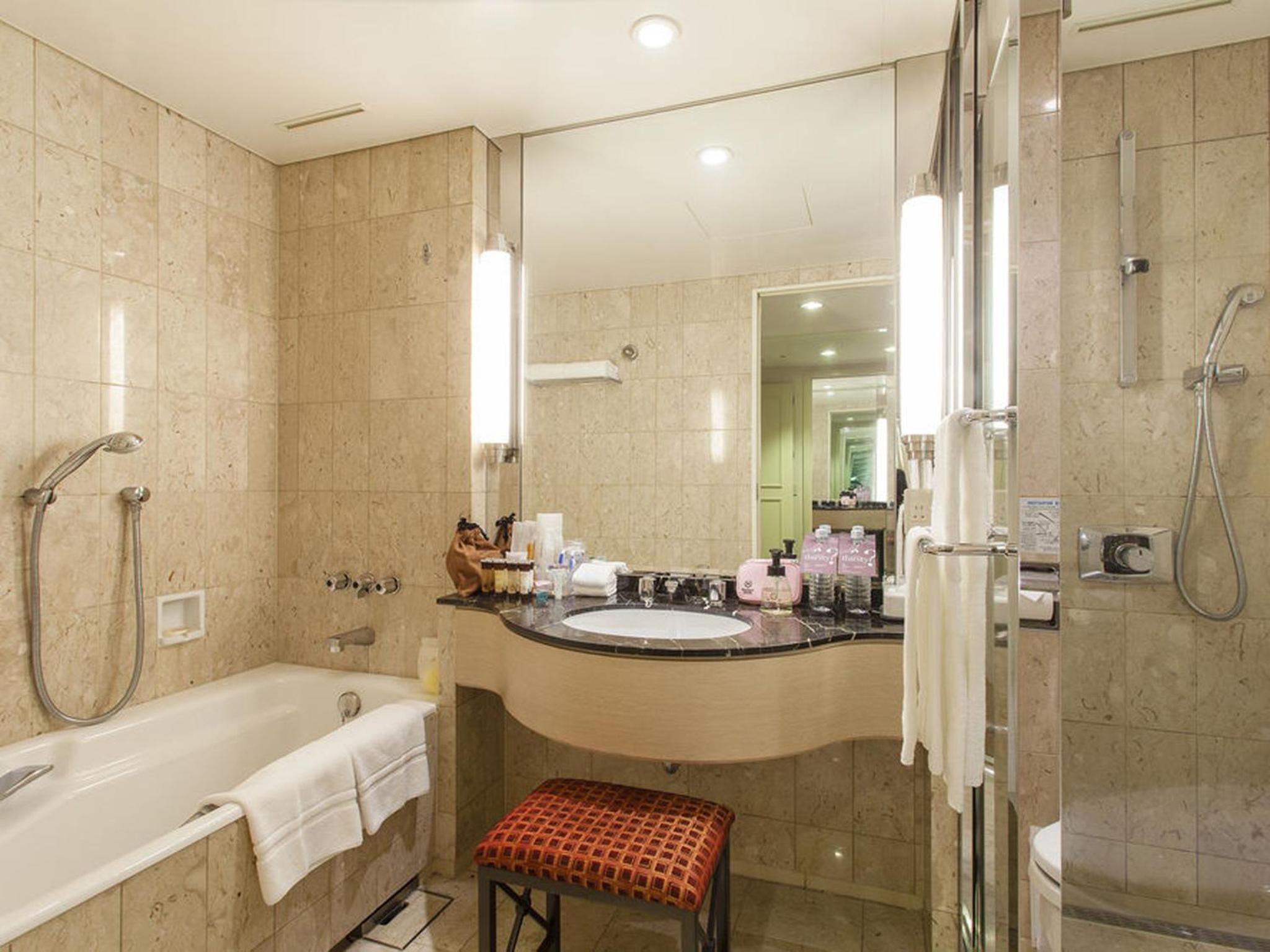 Deluxe Twin Room - Non-Smoking - Photo 3
