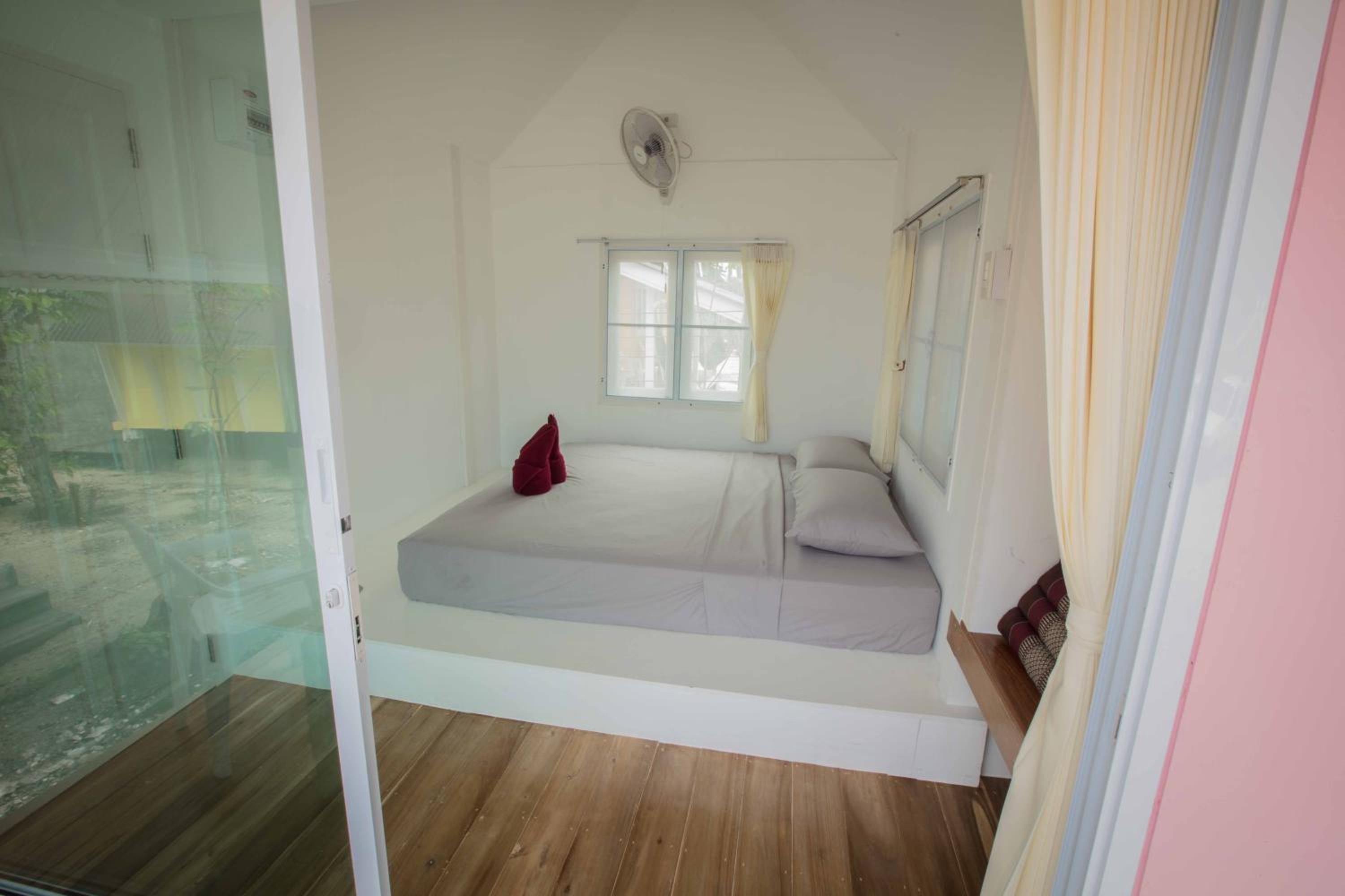 Bungalow with Fan photo 1