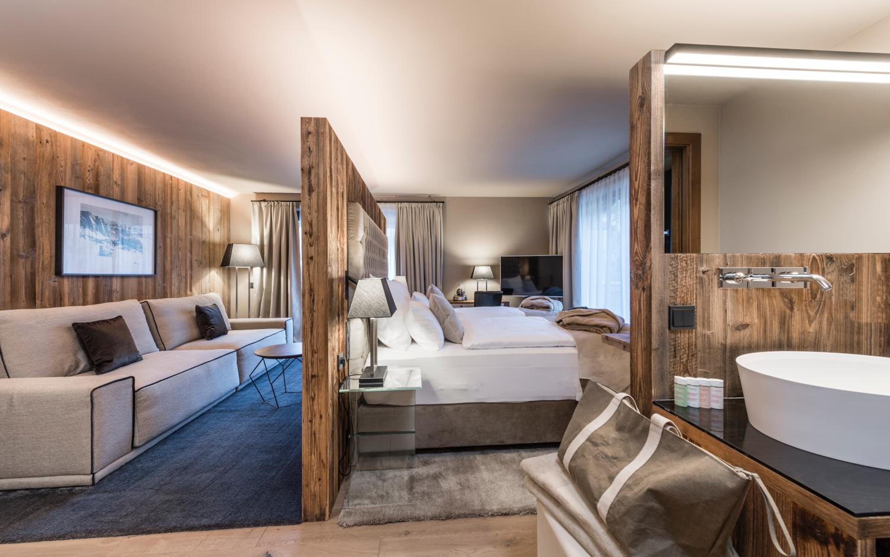 Suite with Terrace photo 1