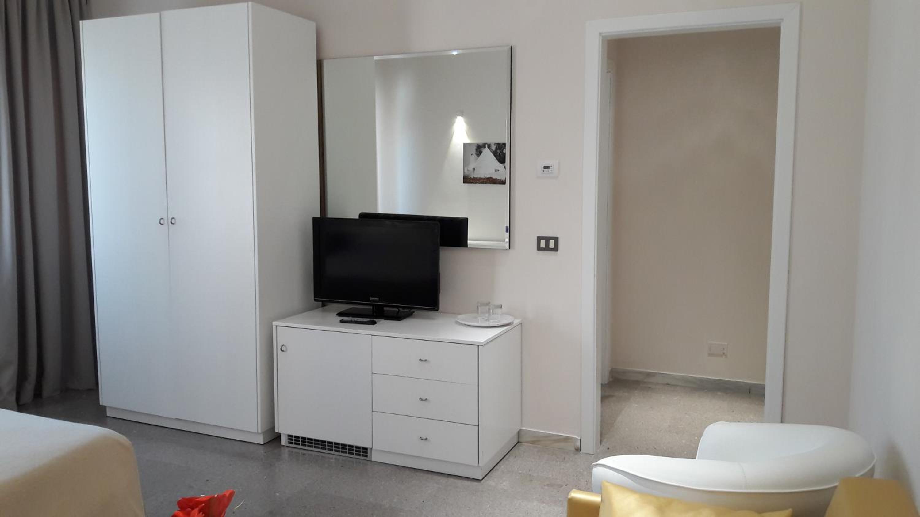 Superior Double or Twin Room - Photo 1