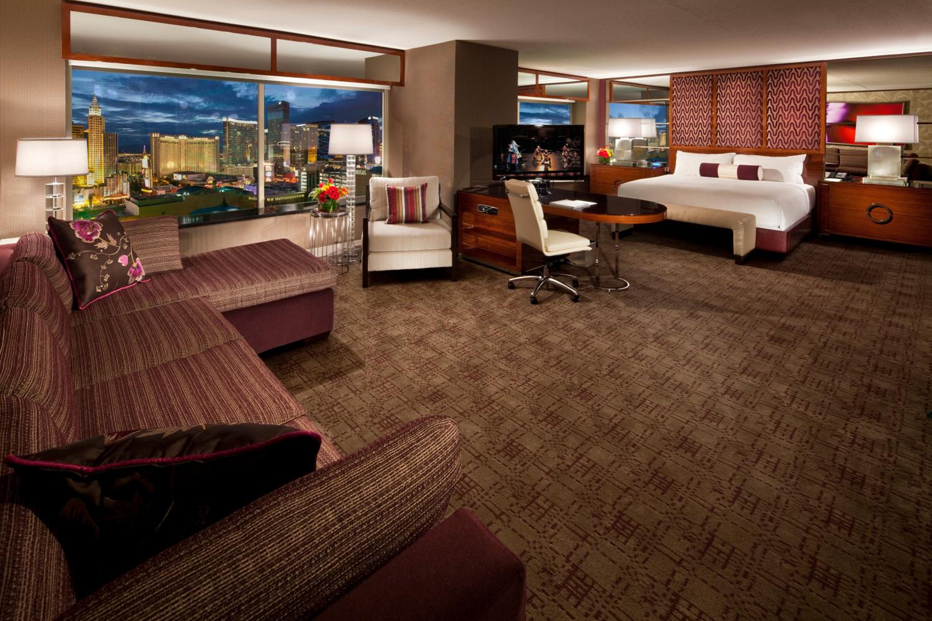 MGM Executive King Suite - Photo 1