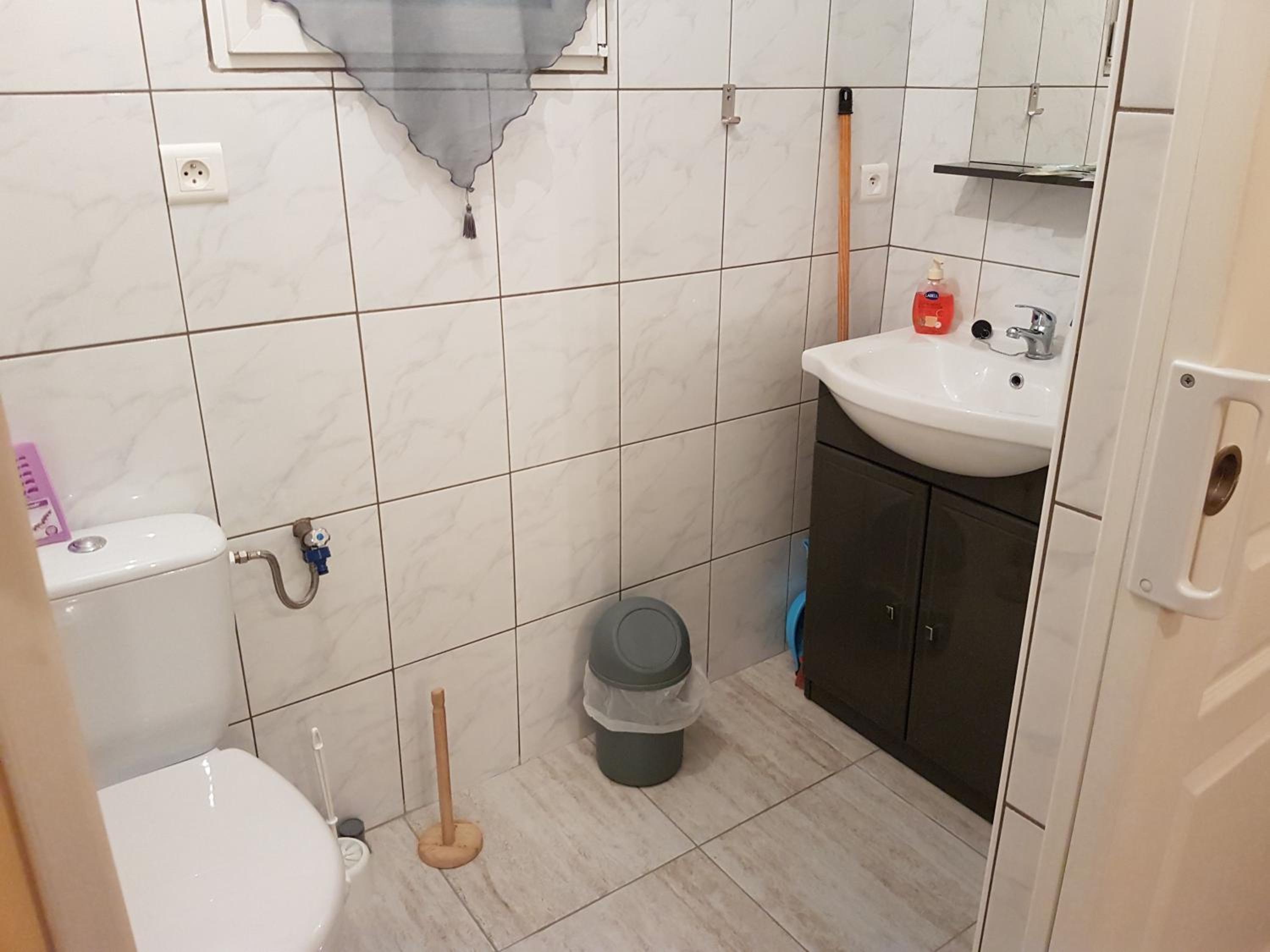 Apartment - Photo 10