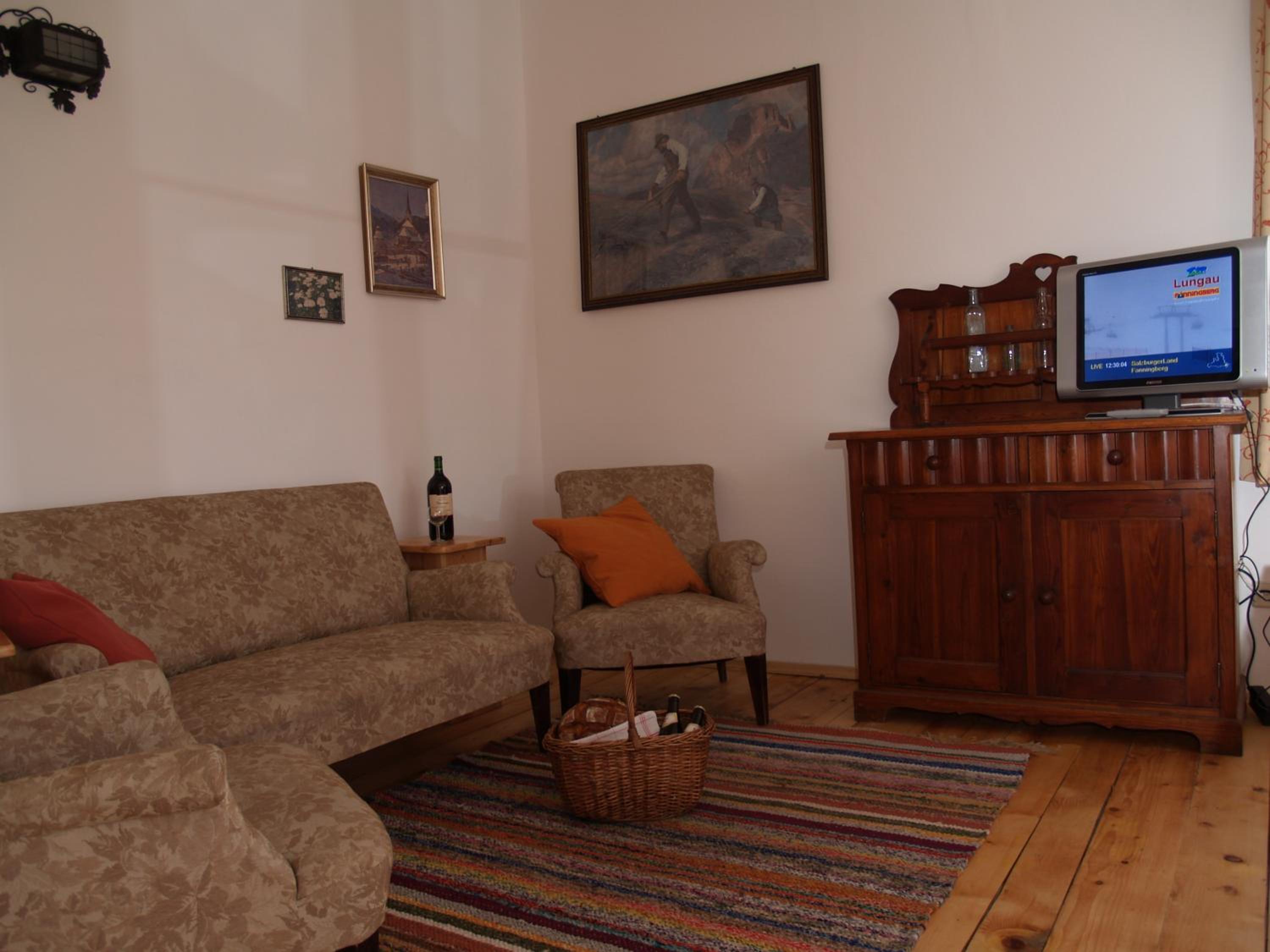 Two-Bedroom Apartment photo 2