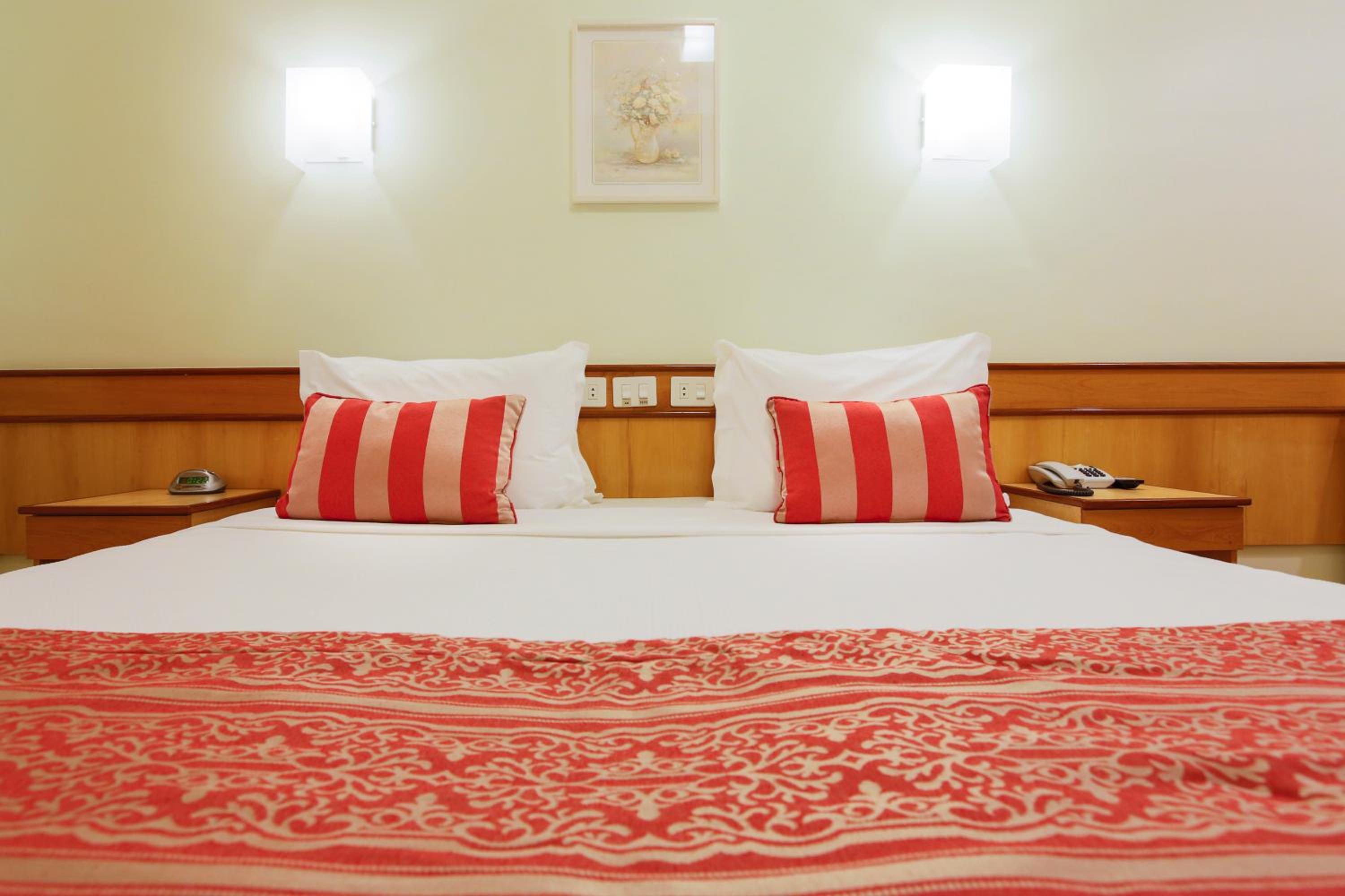 Deluxe Double Room - Photo 1