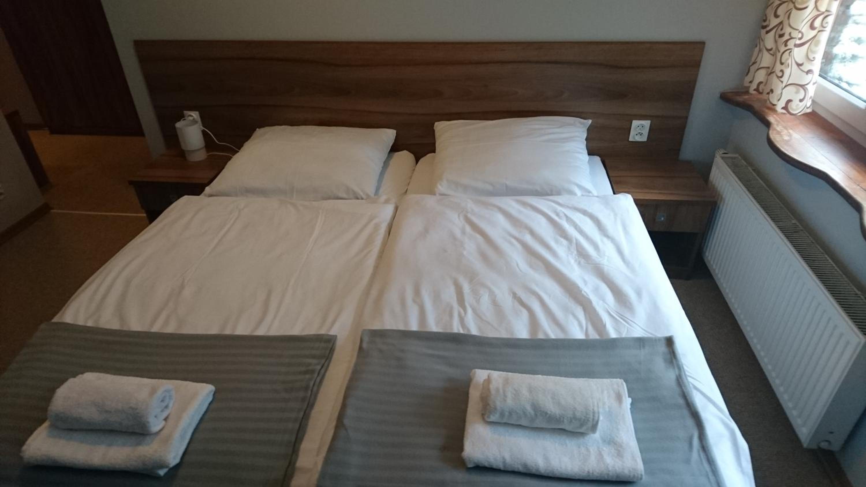 Comfort Triple Room with Shower photo 2