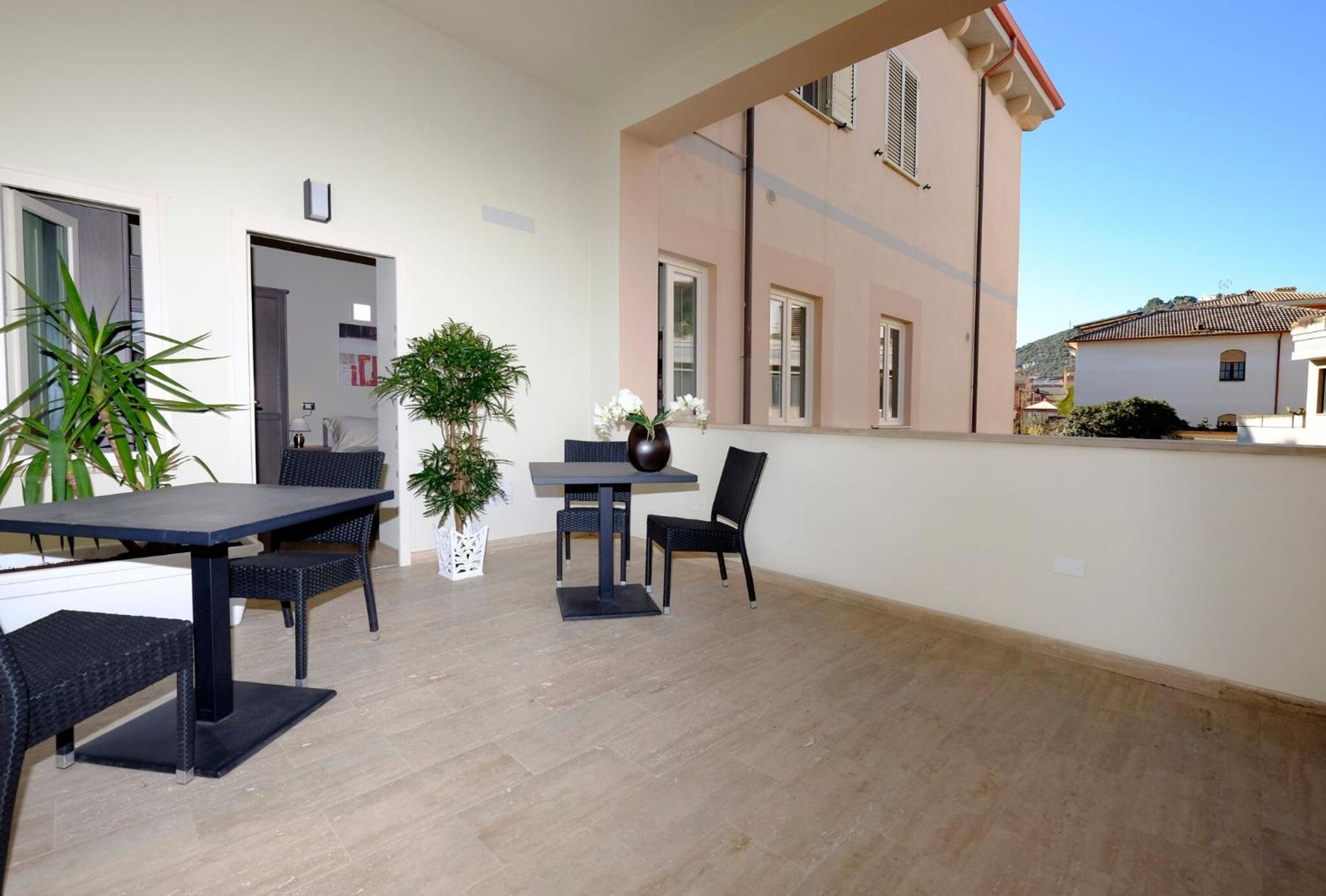 Quadruple Room with Terrace - Photo 6