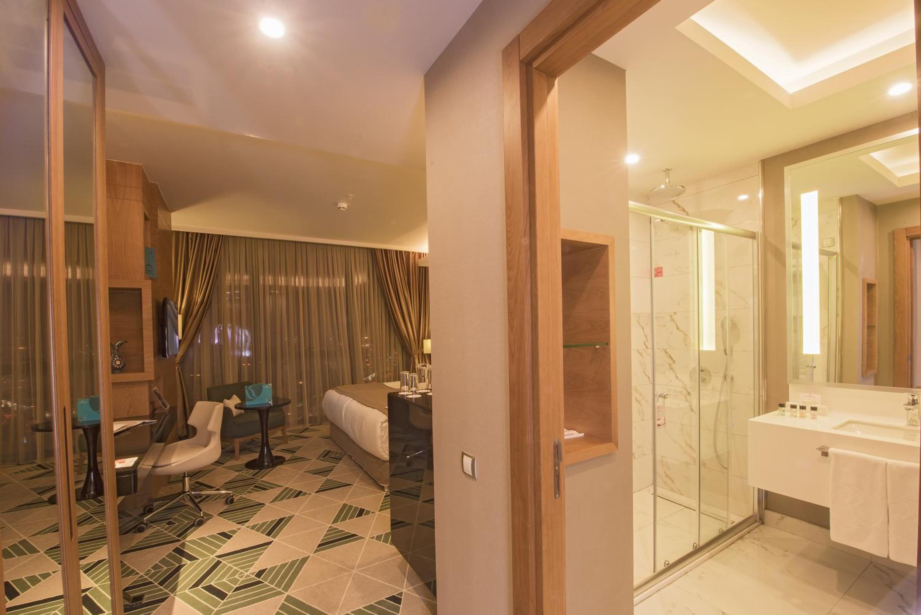 King Room