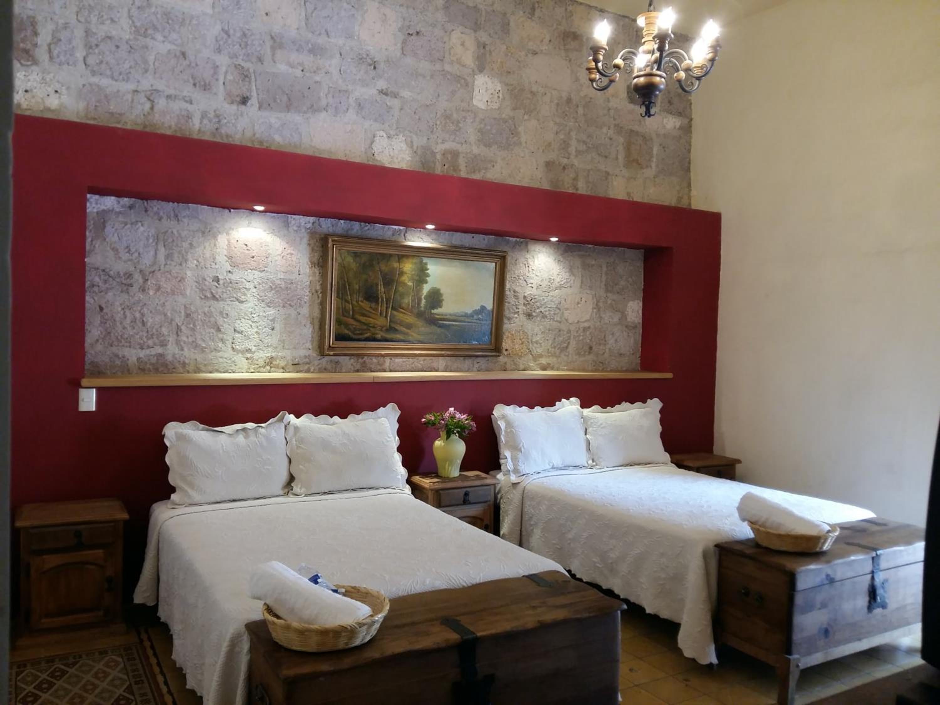 Quadruple Room with Private Bathroom photo 1