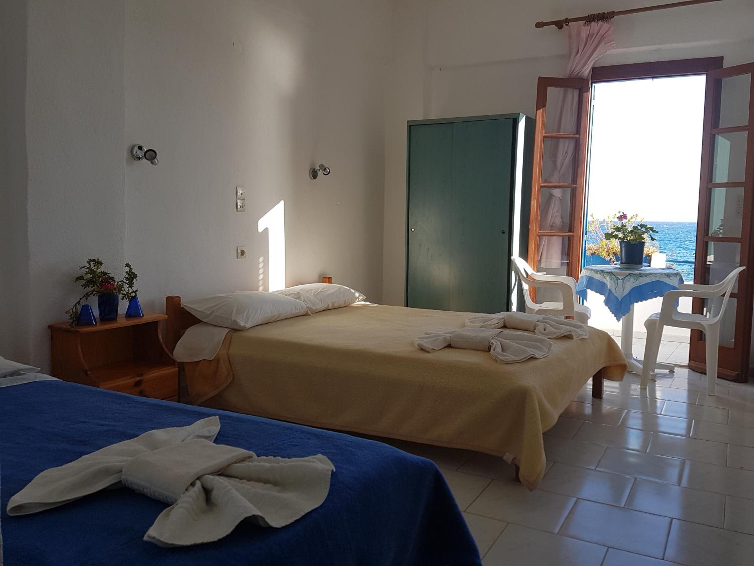 Deluxe Triple Room with Sea View photo 1