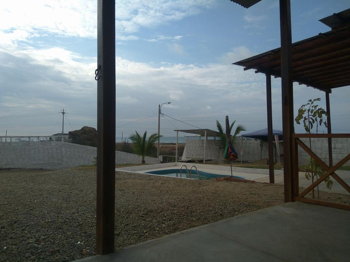 Two-Bedroom Bungalow (4 Adults) photo 2