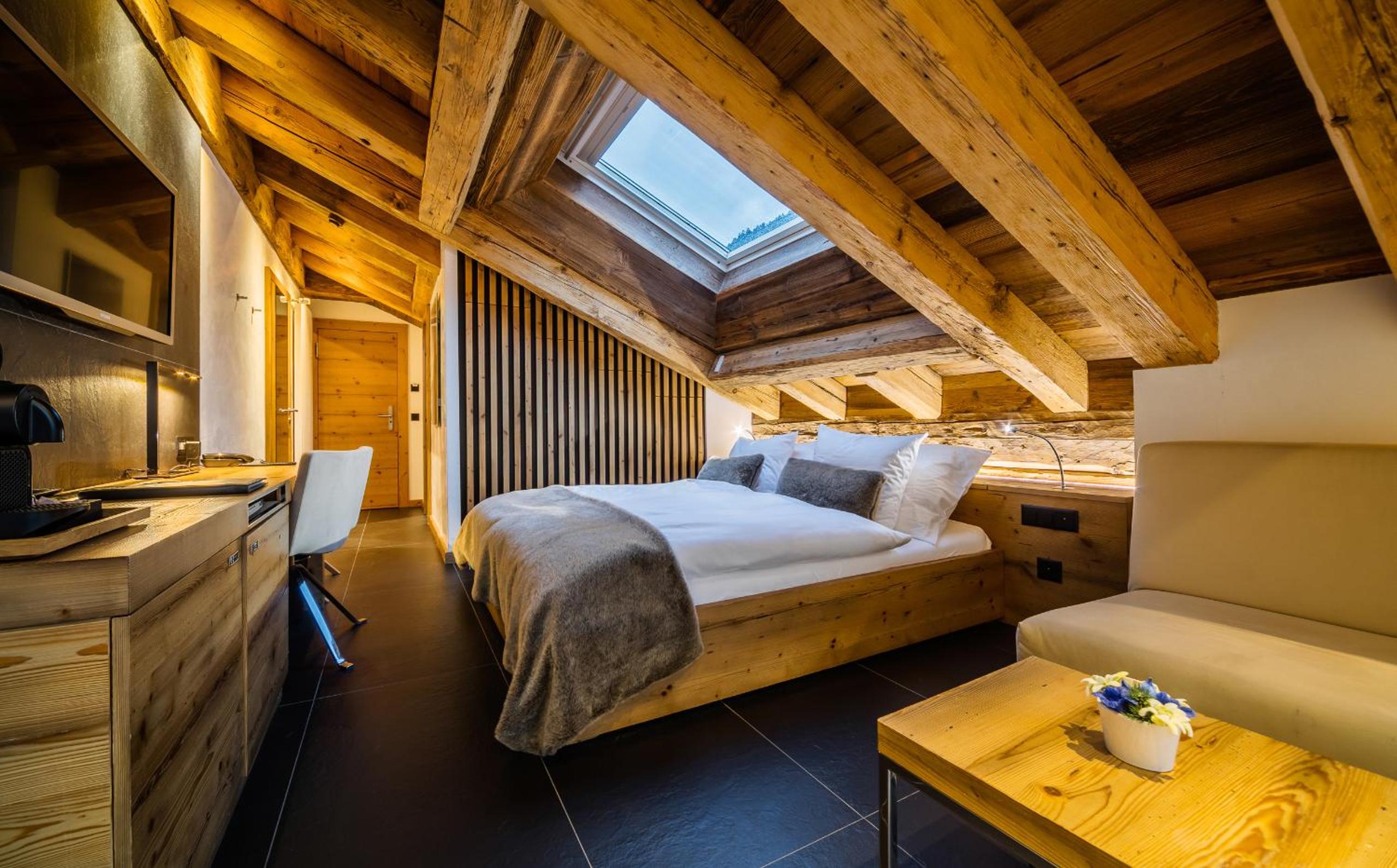 Panorama Cozy Room with Matterhorn View