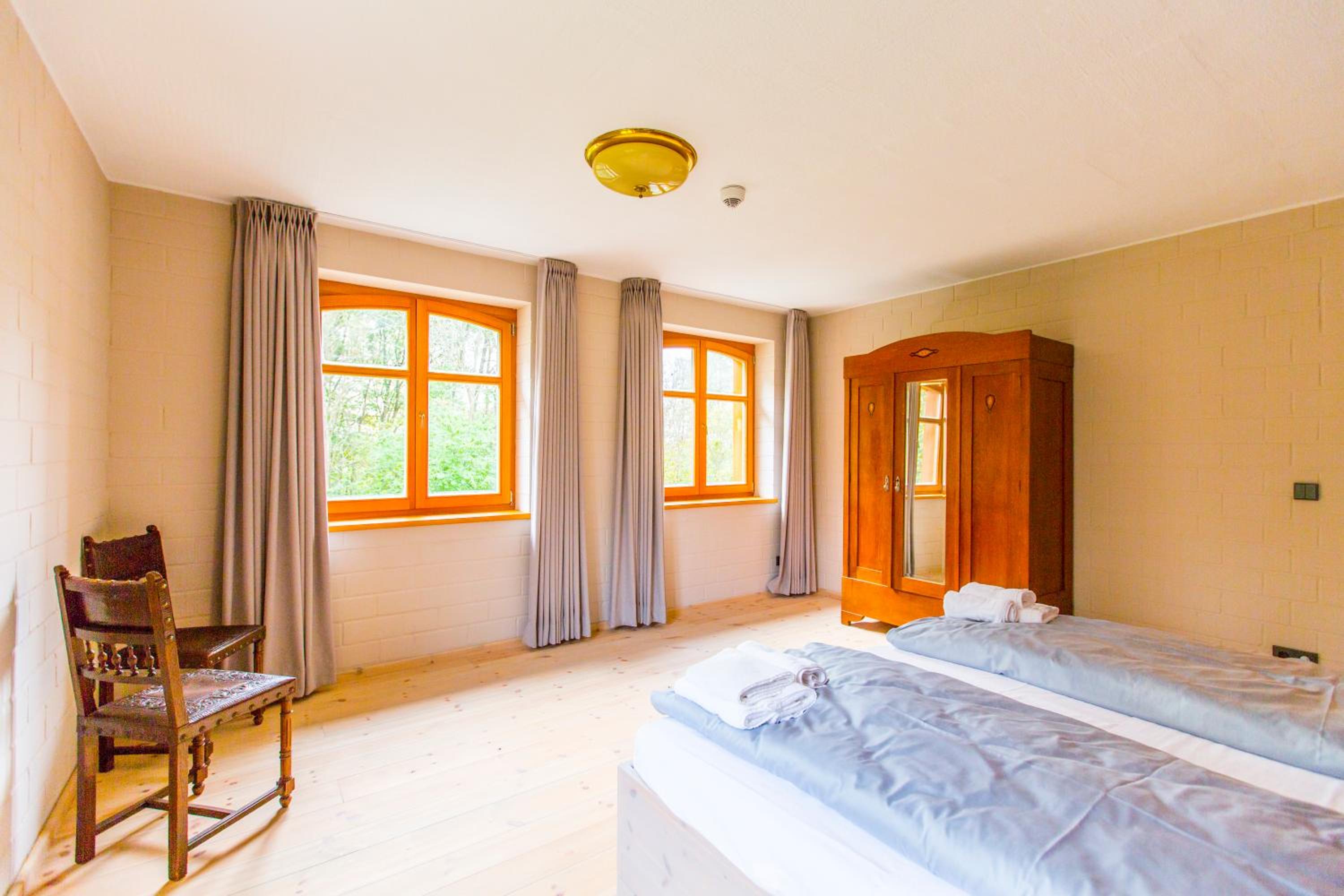 Double or Twin Room - Photo 6