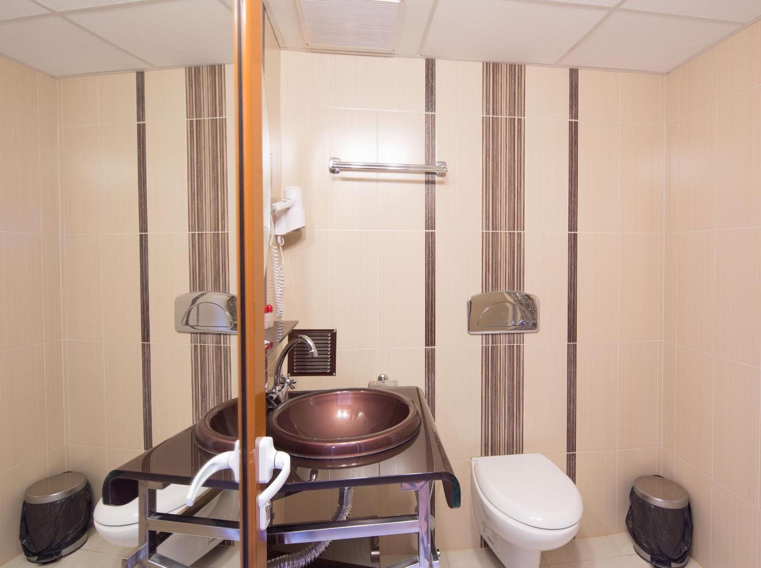 Single Room photo 2