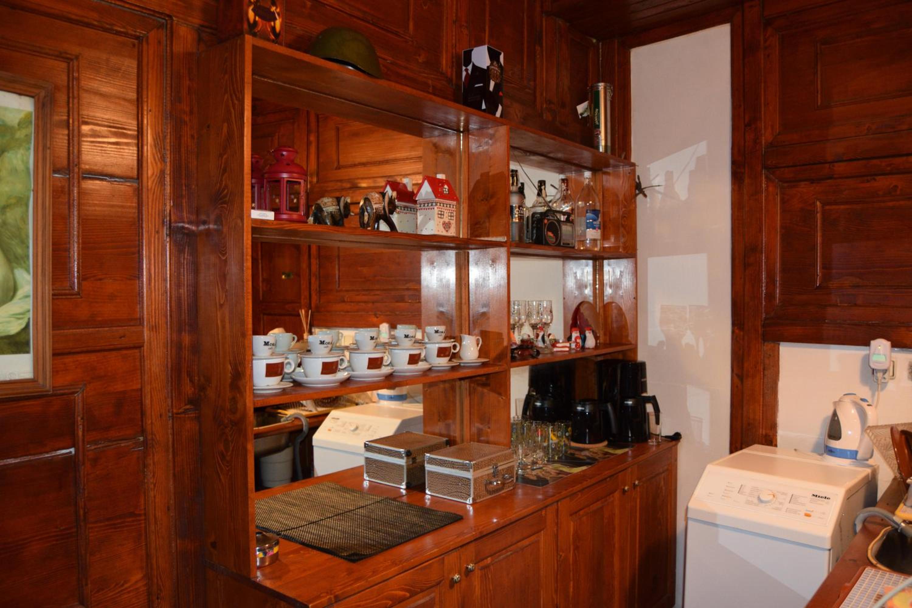 Three-Bedroom Villa - Photo 15