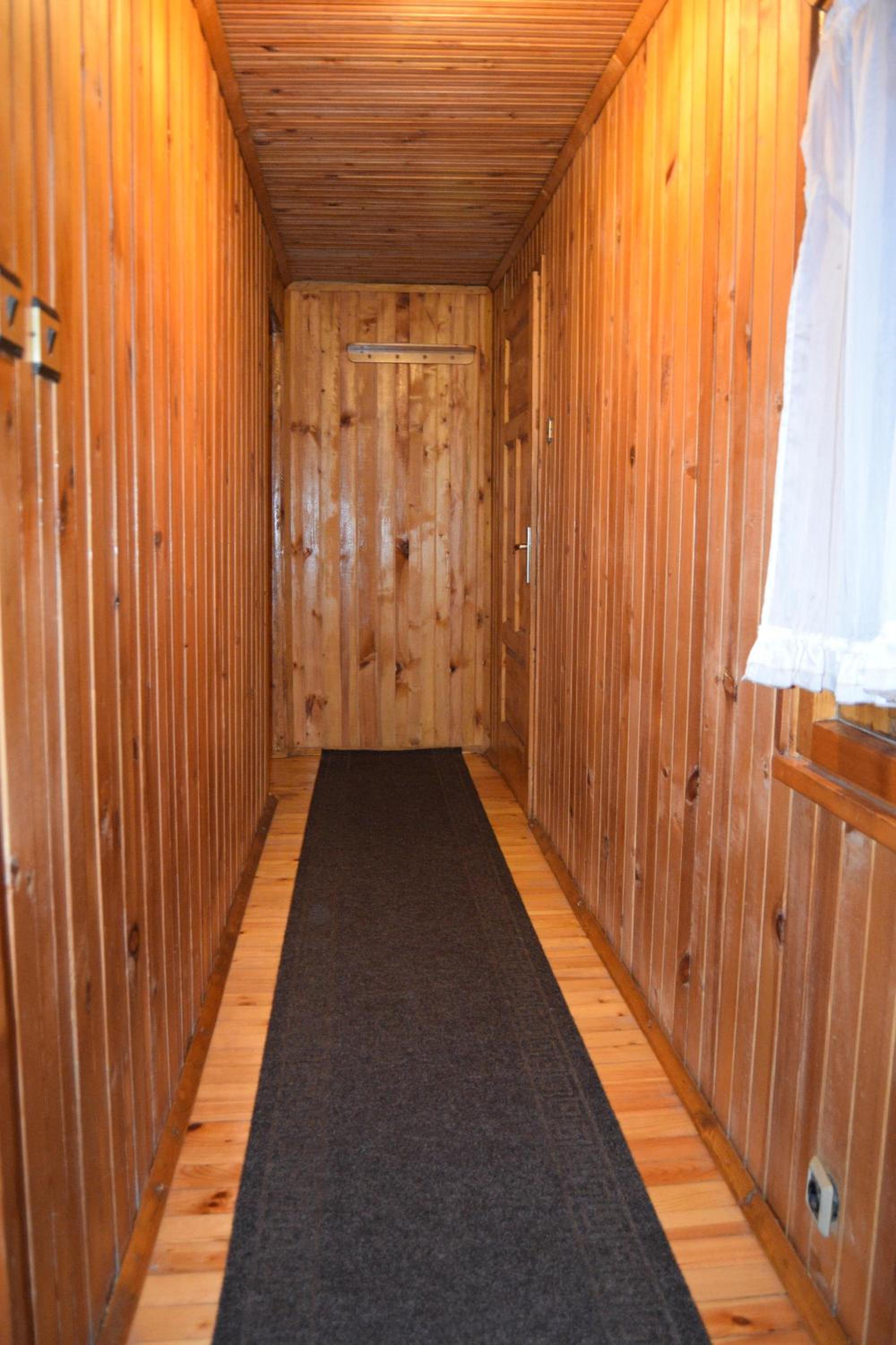 Three-Bedroom Villa - Photo 8