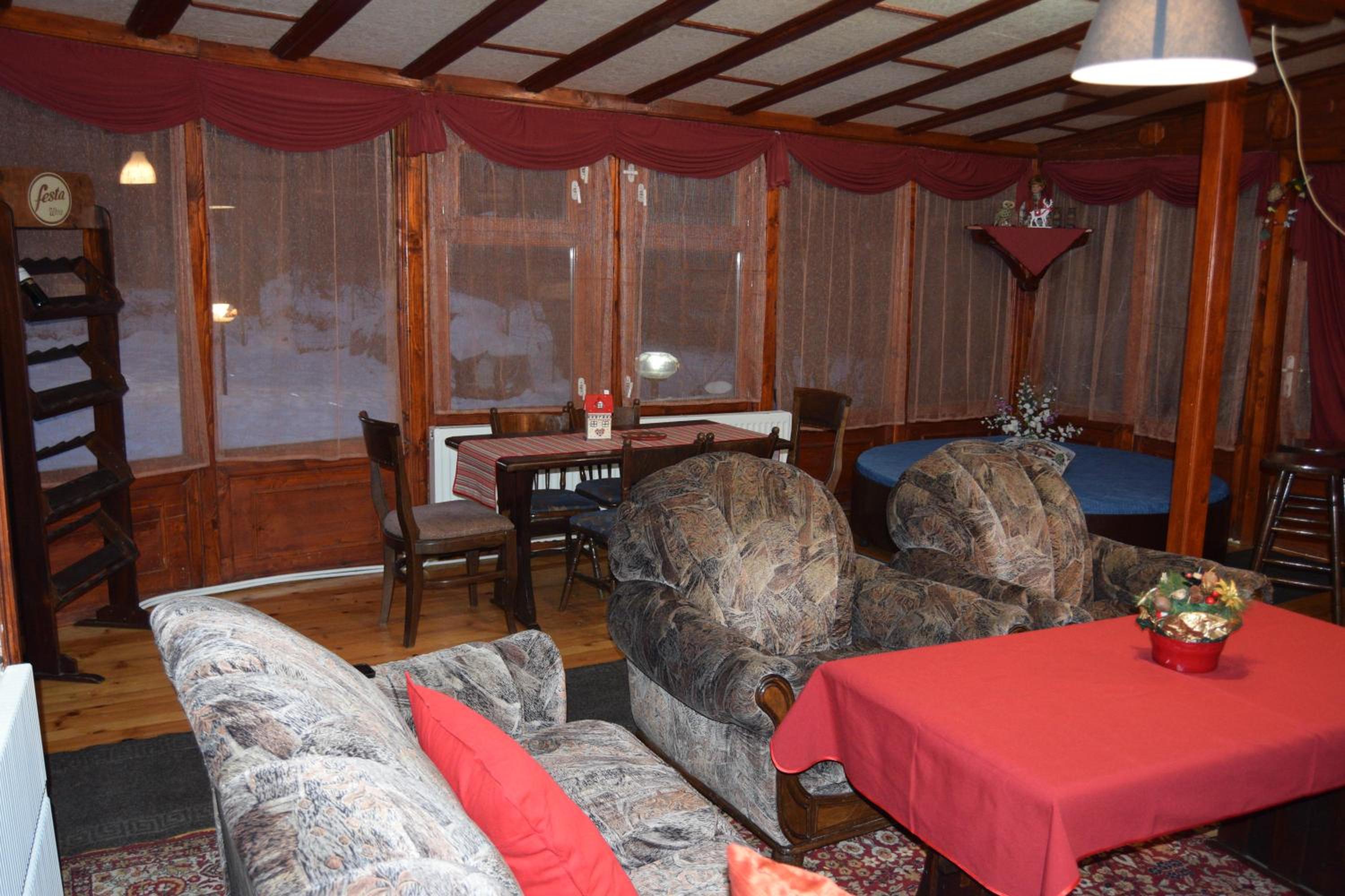 Three-Bedroom Villa - Photo 16
